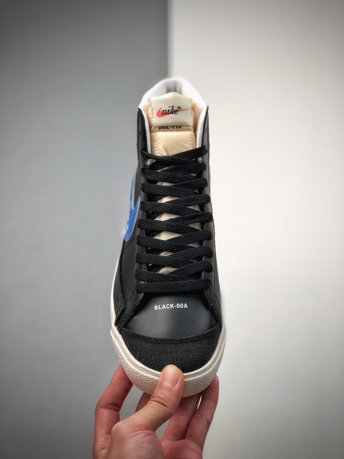 180  公司级 Nike Blazer Mid ’77 “Color Code”左右非对称  DA2142-046