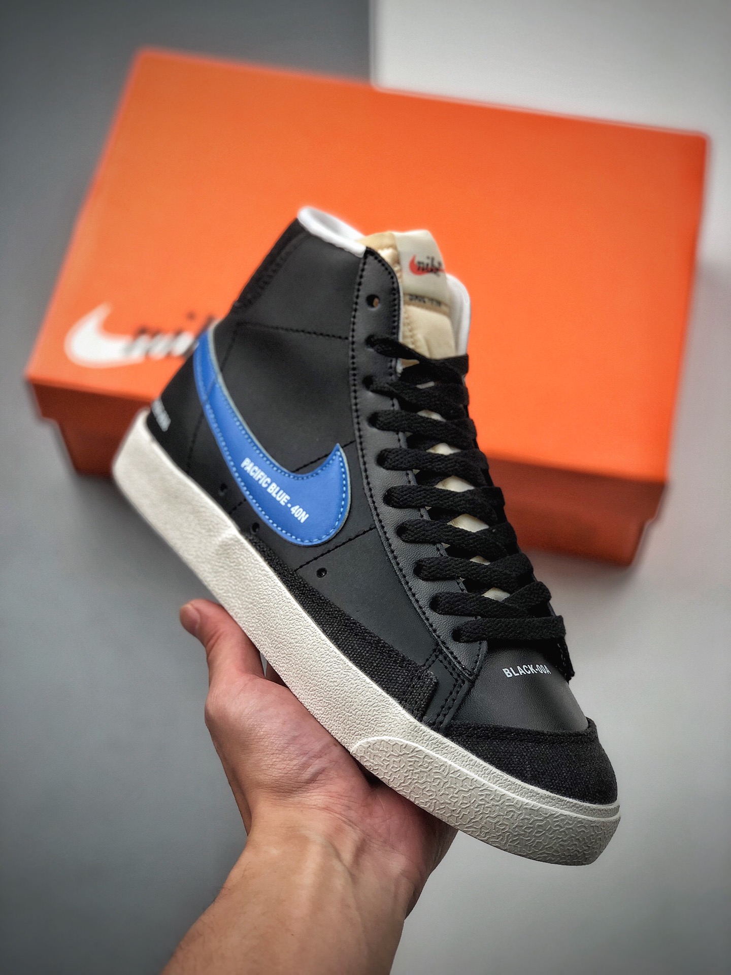 180  公司级 Nike Blazer Mid ’77 “Color Code”左右非对称  DA2142-046