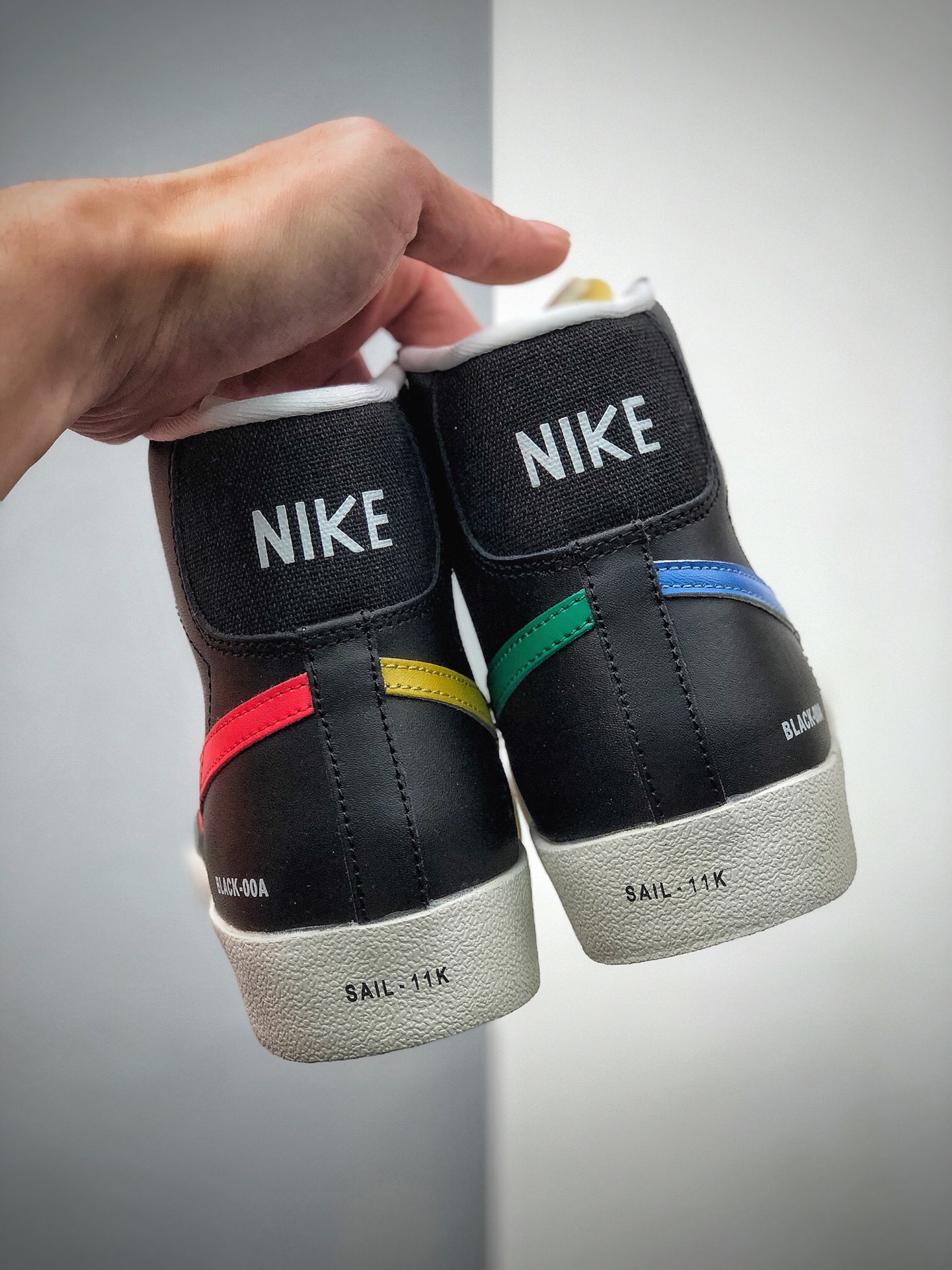 180  公司级 Nike Blazer Mid ’77 “Color Code”左右非对称  DA2142-046