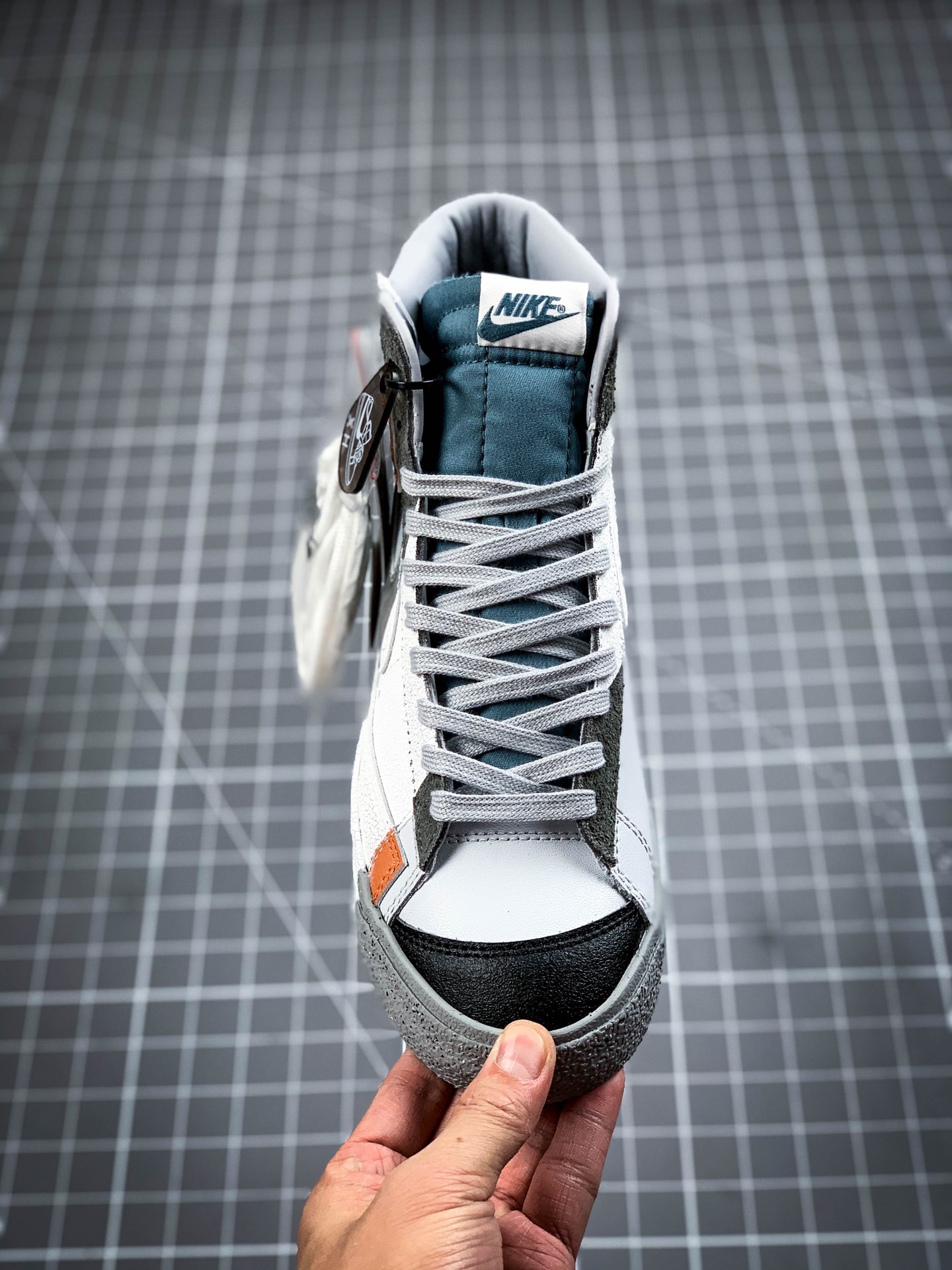 240 Nike Blazer Mid '1977 VNTG”今朝明朝”经典开拓者高帮百搭休闲运动板鞋 DC9170-001