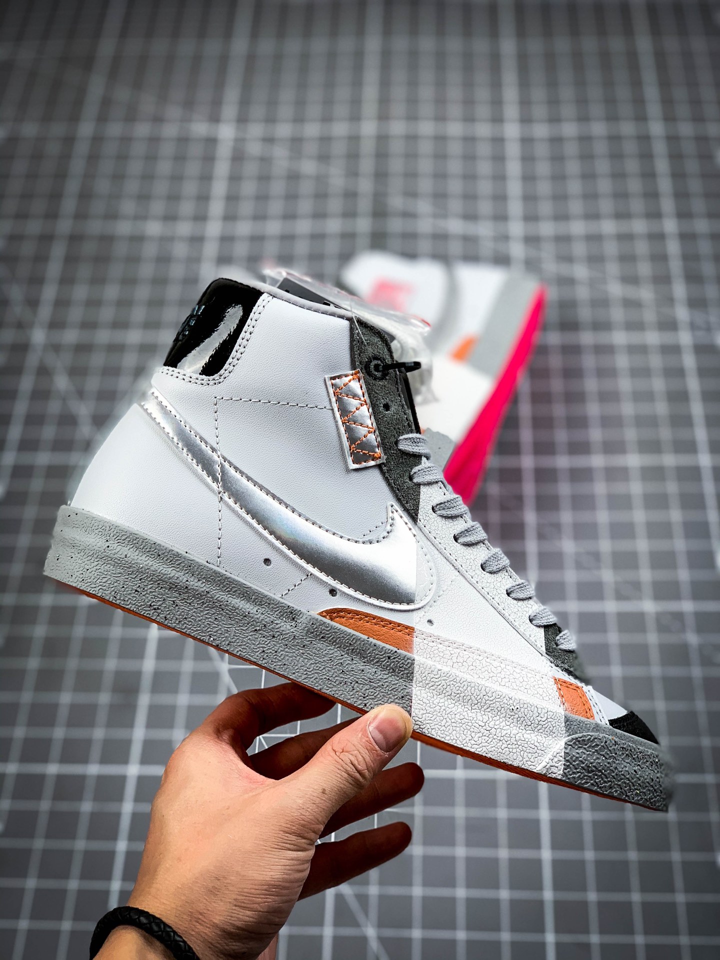 240 Nike Blazer Mid '1977 VNTG”今朝明朝”经典开拓者高帮百搭休闲运动板鞋 DC9170-001
