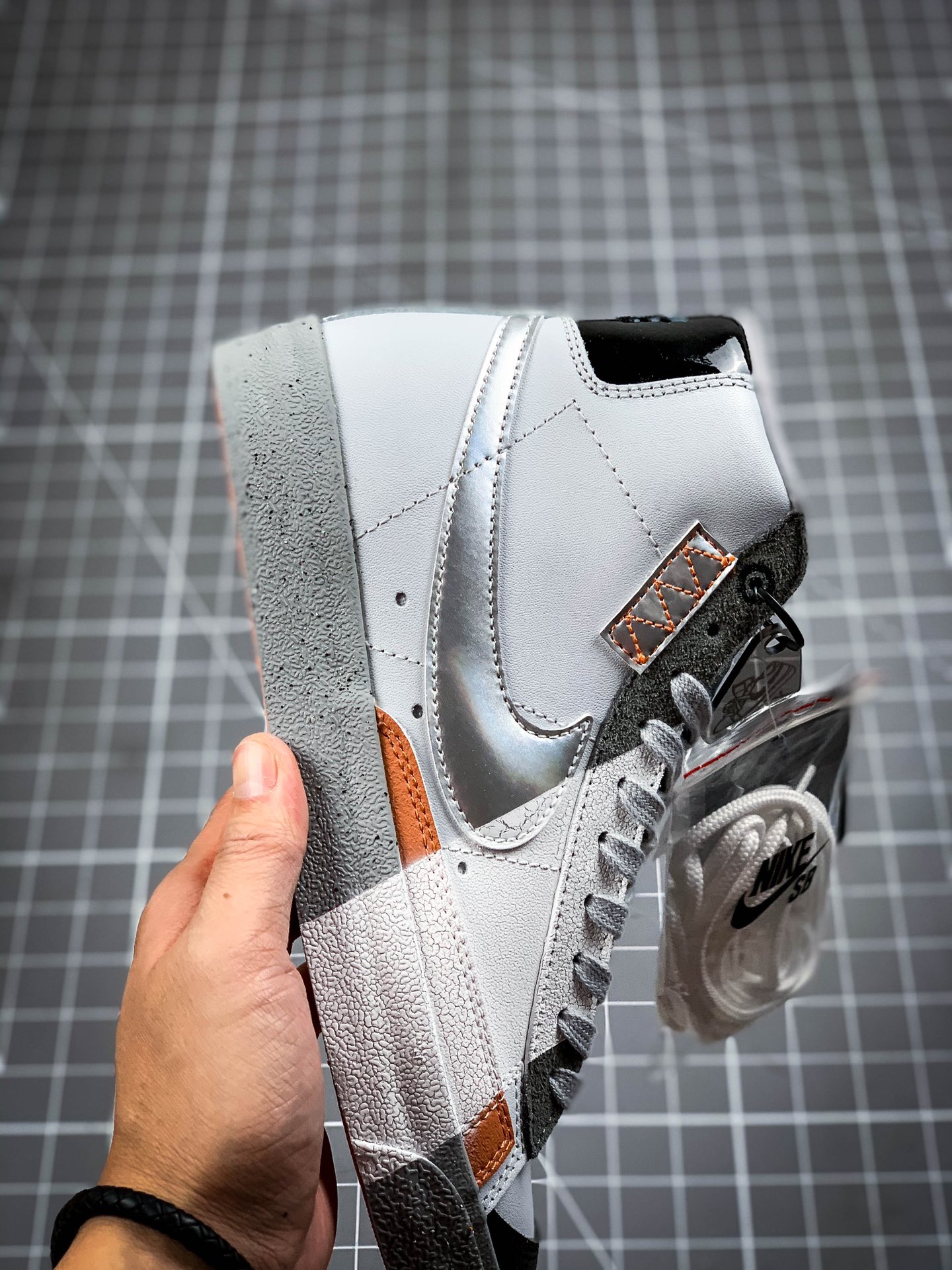 240 Nike Blazer Mid '1977 VNTG”今朝明朝”经典开拓者高帮百搭休闲运动板鞋 DC9170-001
