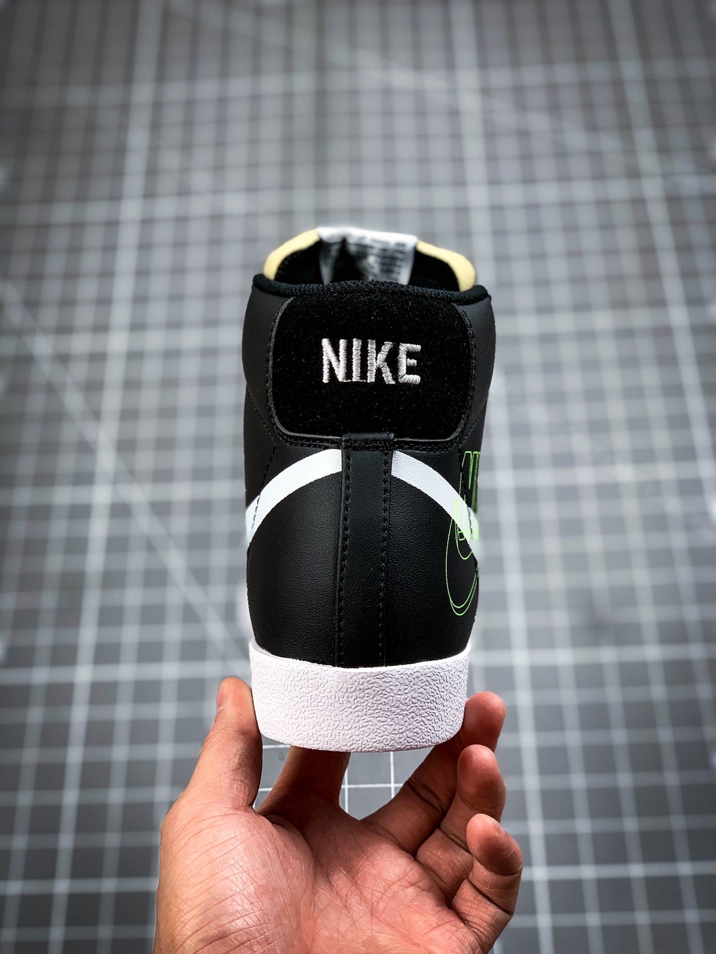 140 NIKE ZOOM BLAZER MID 黑四色勾开拓者高帮 百搭休闲板鞋 DA2142-046
