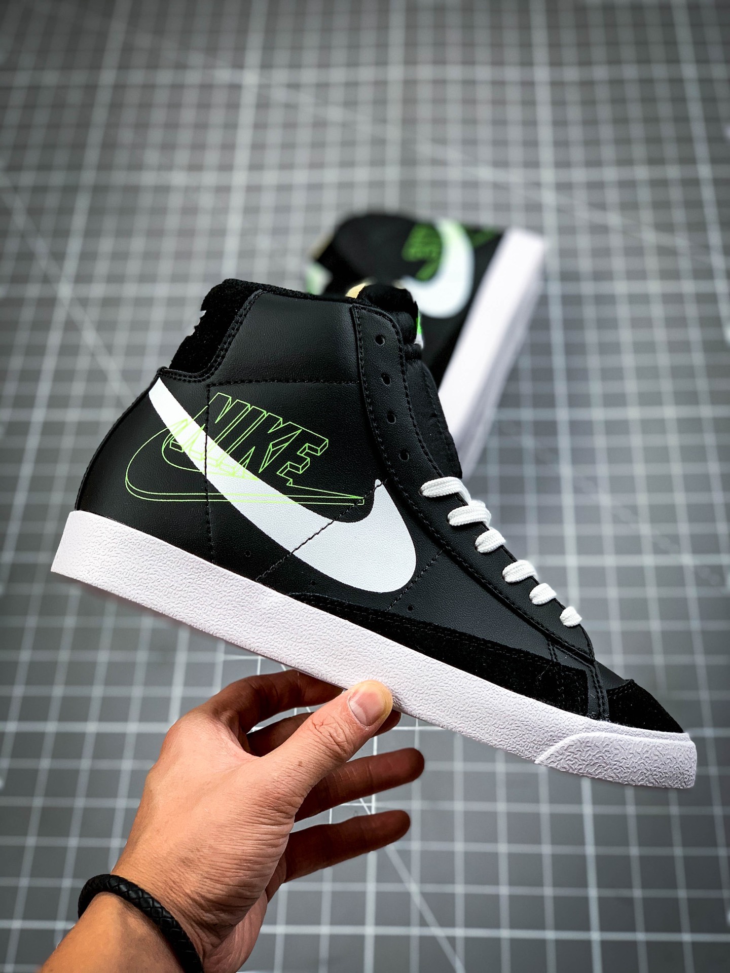 140 NIKE ZOOM BLAZER MID 黑四色勾开拓者高帮 百搭休闲板鞋 DA2142-046