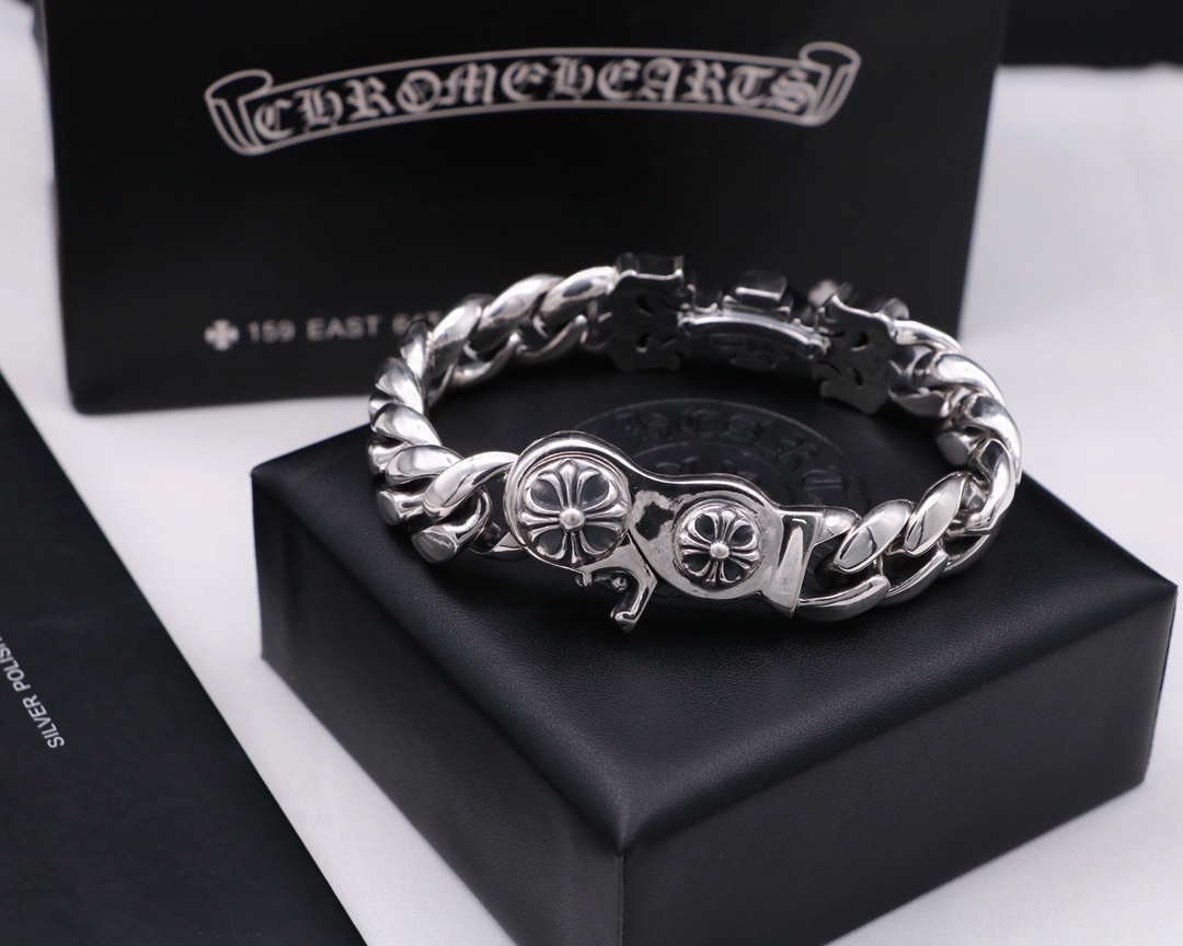 Chrome Hearts Hearts克罗心 十字藤花泰银手链 霸气款 男款高端品质手链