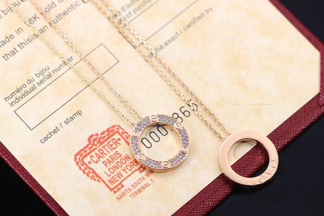 Cartier 卡地亚 玫瑰金色LOVE满钻圆饼 锁骨项链