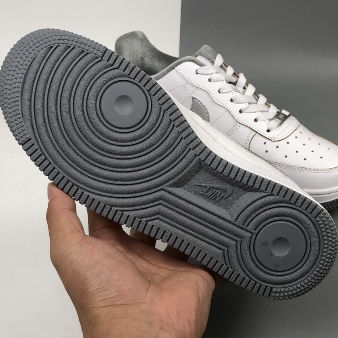 180 NK Air Force 1 Low 空军一号经典低帮百搭休闲运动板鞋 DC5209-100
