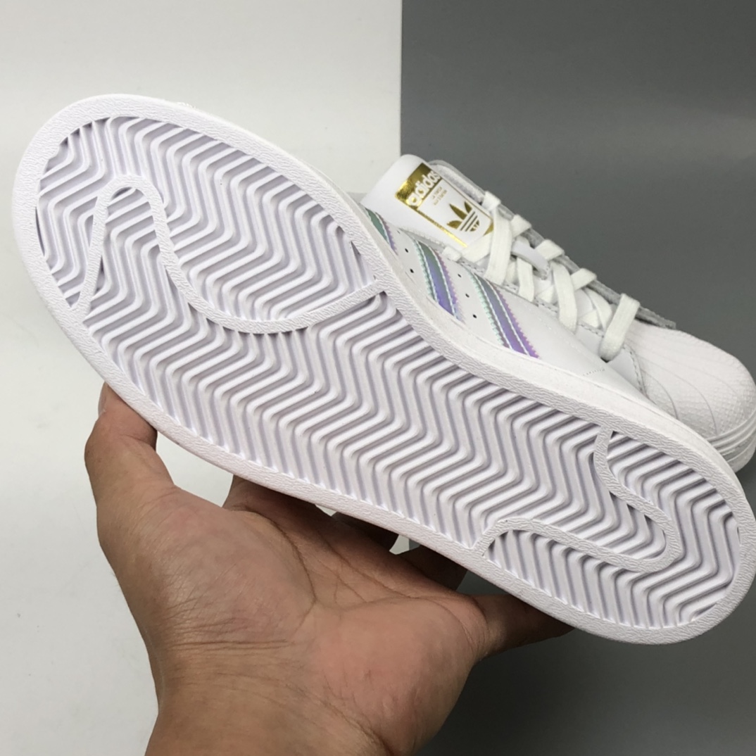 150 Adidas Originals SUPERSTAR 贝壳头经典百搭休闲运动小白板鞋 FX7565