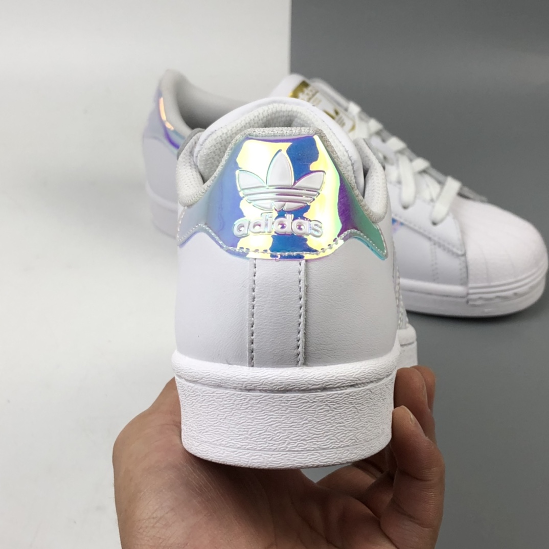 150 Adidas Originals SUPERSTAR 贝壳头经典百搭休闲运动小白板鞋 FX7565