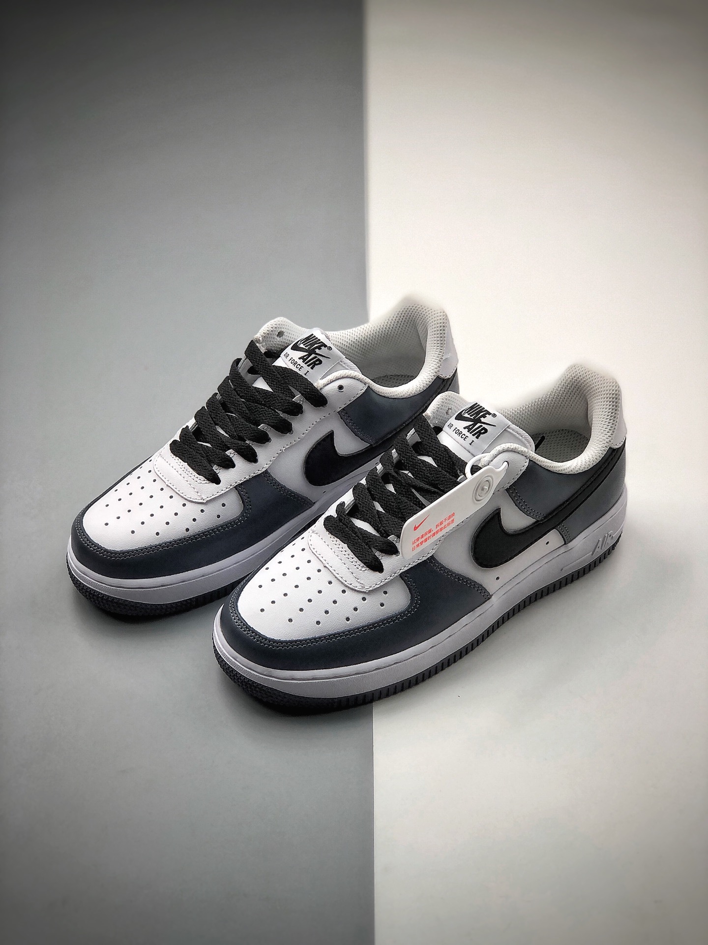 180 Nike 空军一号运动休闲板鞋  货号：315182-006