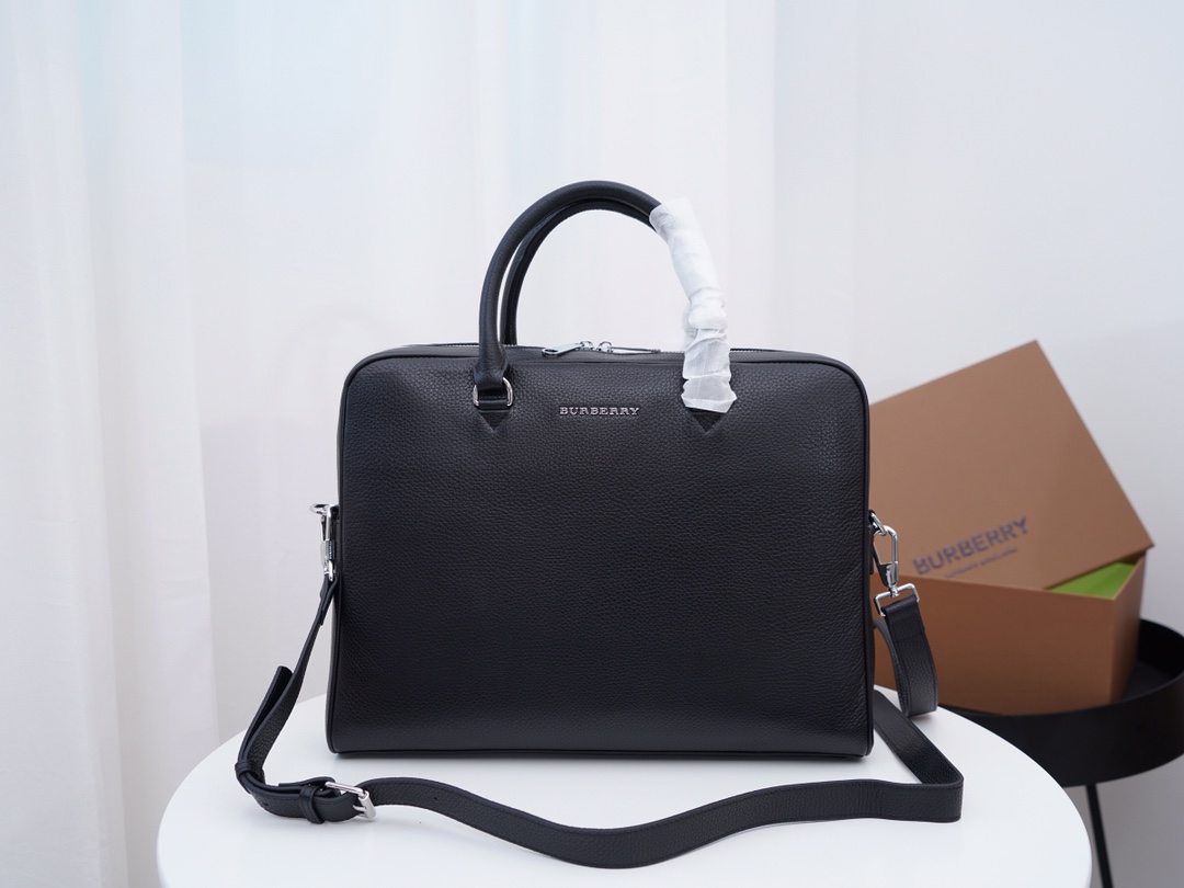 Givenchy 质量男士公文包