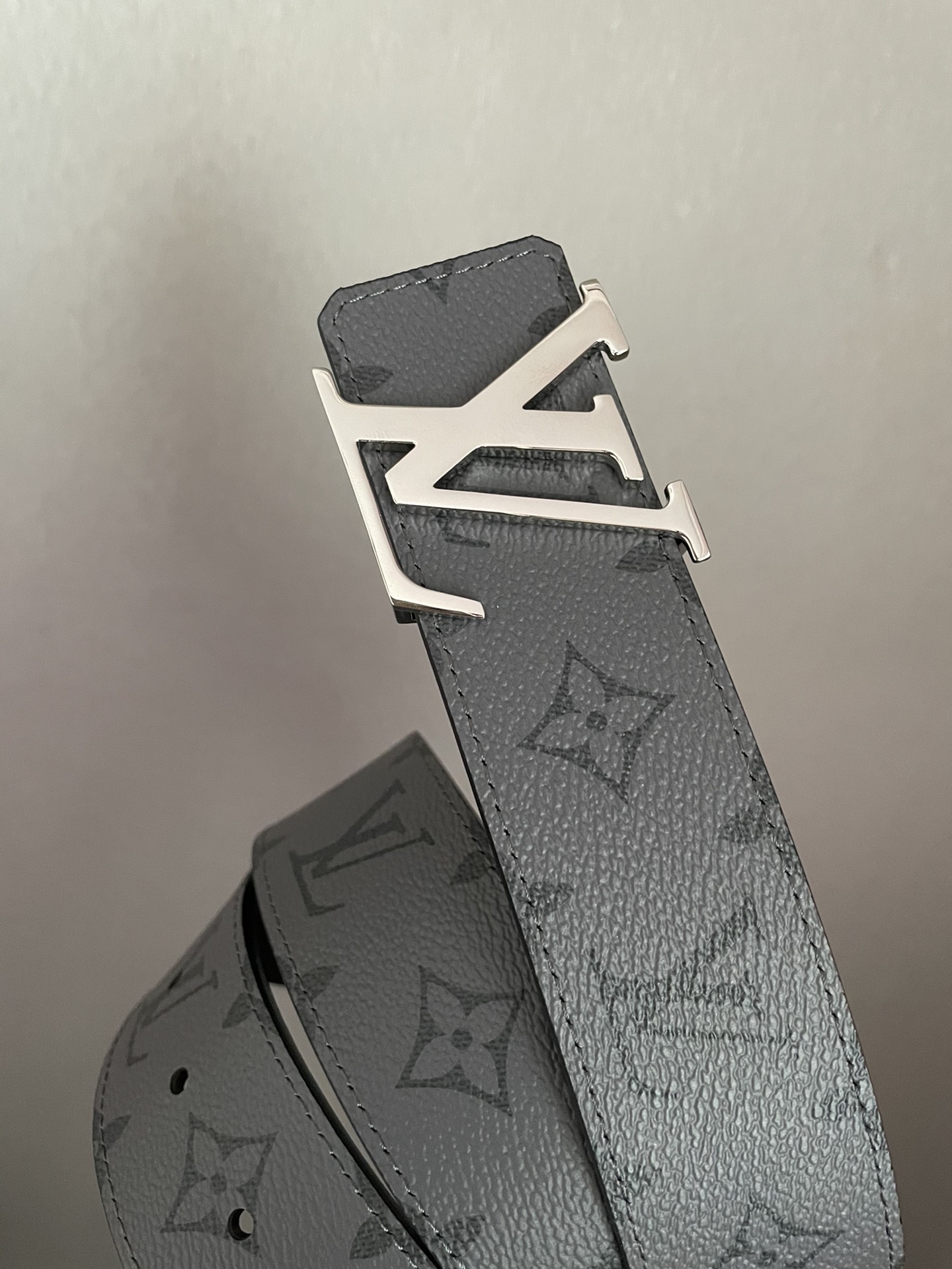 Louis Vuitton Haute Couture Luxury Atelier Designer Belt Tie Accessories 3