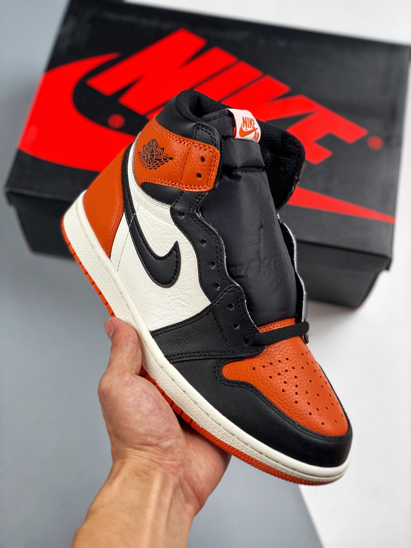 Producido en Dongguan con suela y base originales, el rey de la relación calidad-precio en el mercado 💯 Air Jordan 1 R…