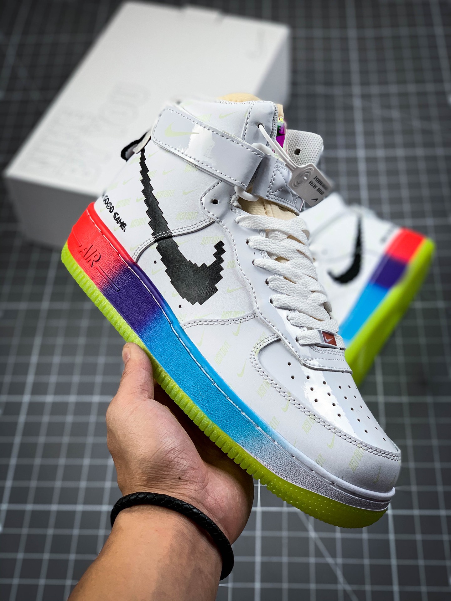 240 OFF White x Nike Air Force 1'07 Vntg Suede Mix 联名款电玩雄英联盟皮肤夜光高休帮闲板鞋  DC2112-192