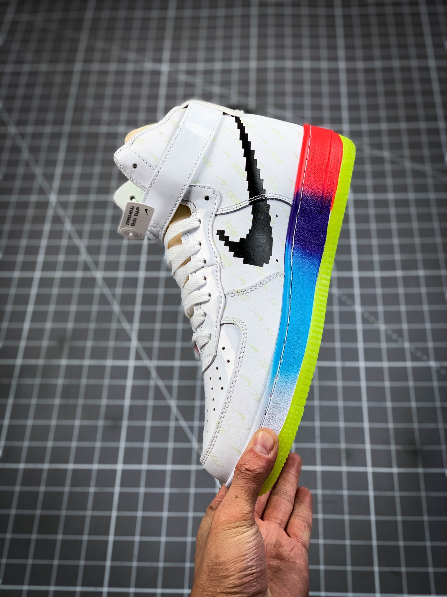 240 OFF White x Nike Air Force 1'07 Vntg Suede Mix 联名款电玩雄英联盟皮肤夜光高休帮闲板鞋  DC2112-192