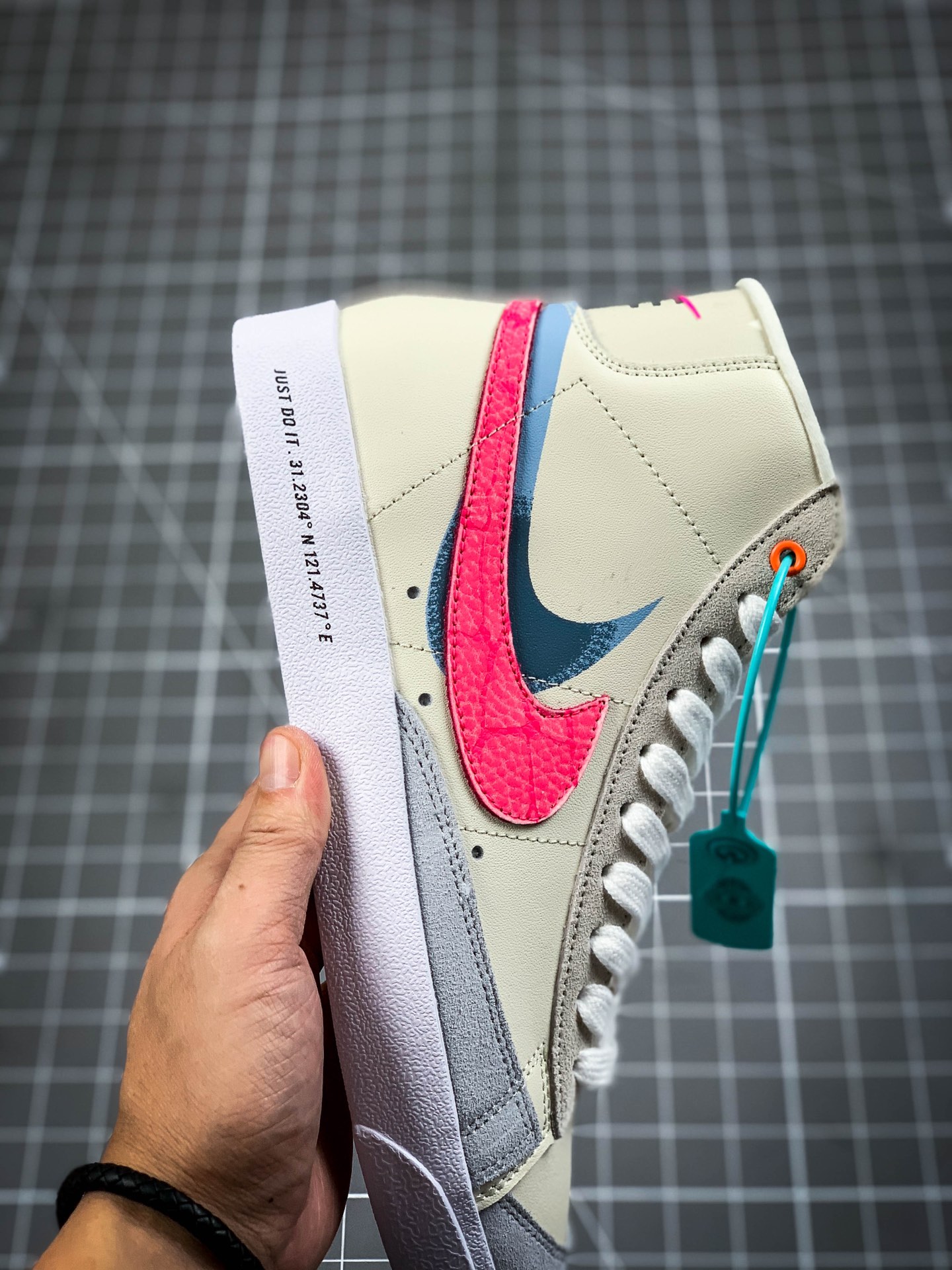 200 真硫化版本Nike Blazer Mid '77 Infinite 白橙蓝 DA7233-100