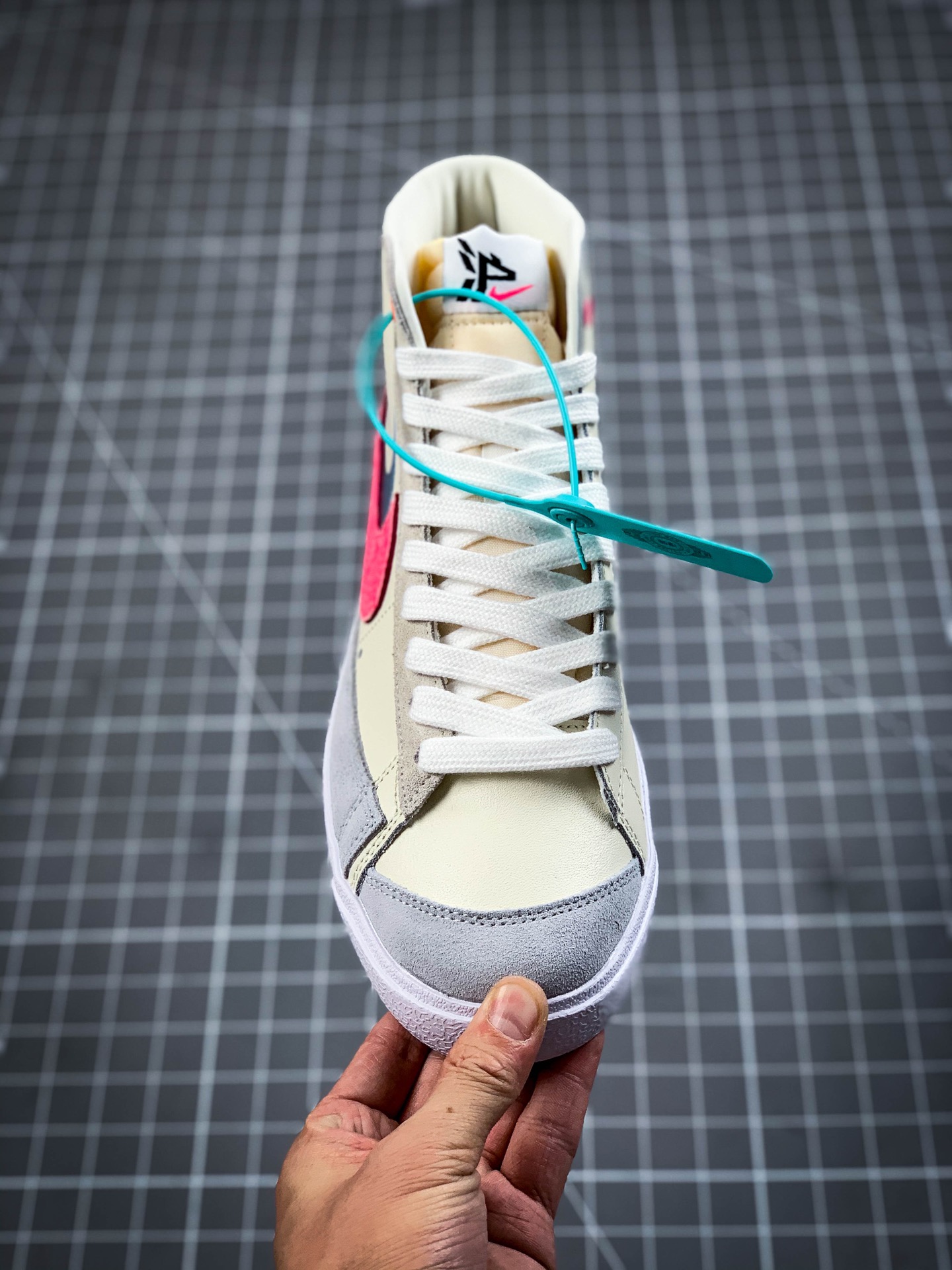 200 真硫化版本Nike Blazer Mid '77 Infinite 白橙蓝 DA7233-100