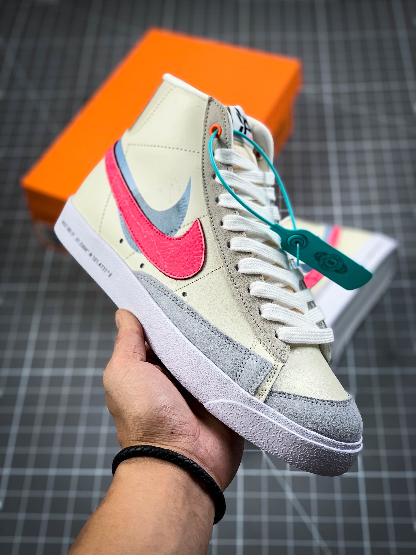 200 真硫化版本Nike Blazer Mid '77 Infinite 白橙蓝 DA7233-100