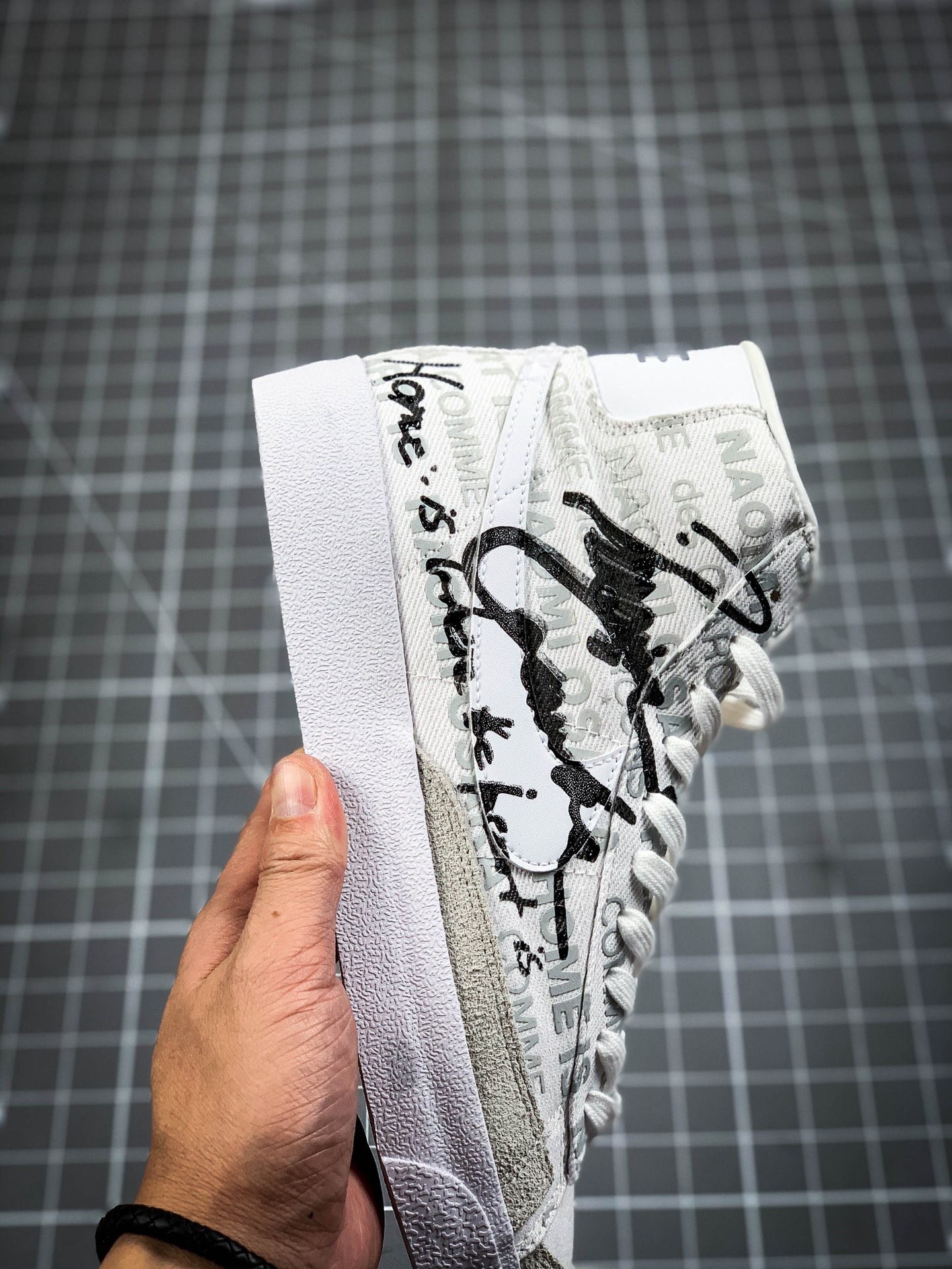 200 真硫化版本Comme des Garcons x Naomi Osaka x Nike Blazer Mid 三方联名DA5383-100