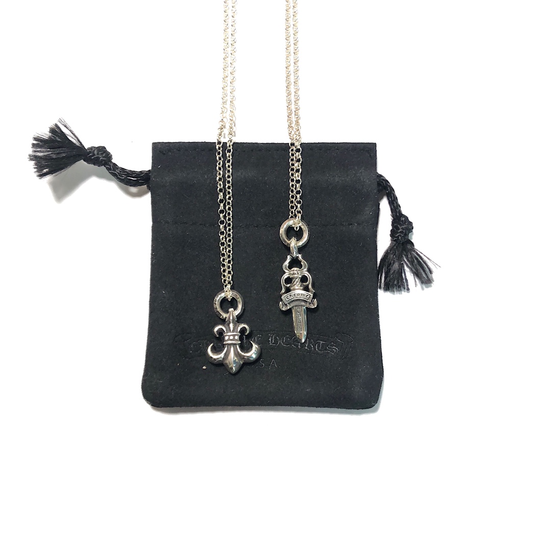 Chrome Hearts 𝐂𝐡𝐫𝐨𝐦𝐞 𝐡𝐞𝐚𝐫𝐭𝐬 克罗心 字母环童军花/宝剑项链