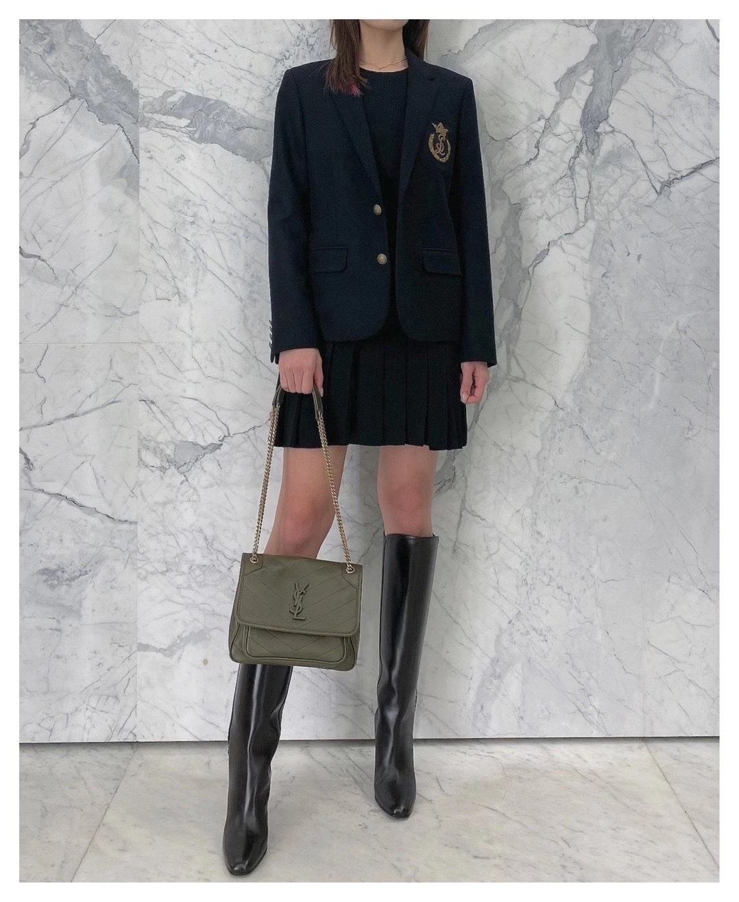 Saint laurent Ysl 𝑵𝒊𝒌𝒊 𝑳𝒂𝒎𝒃 22CM 小羊皮邮差包 533037/橄榄绿