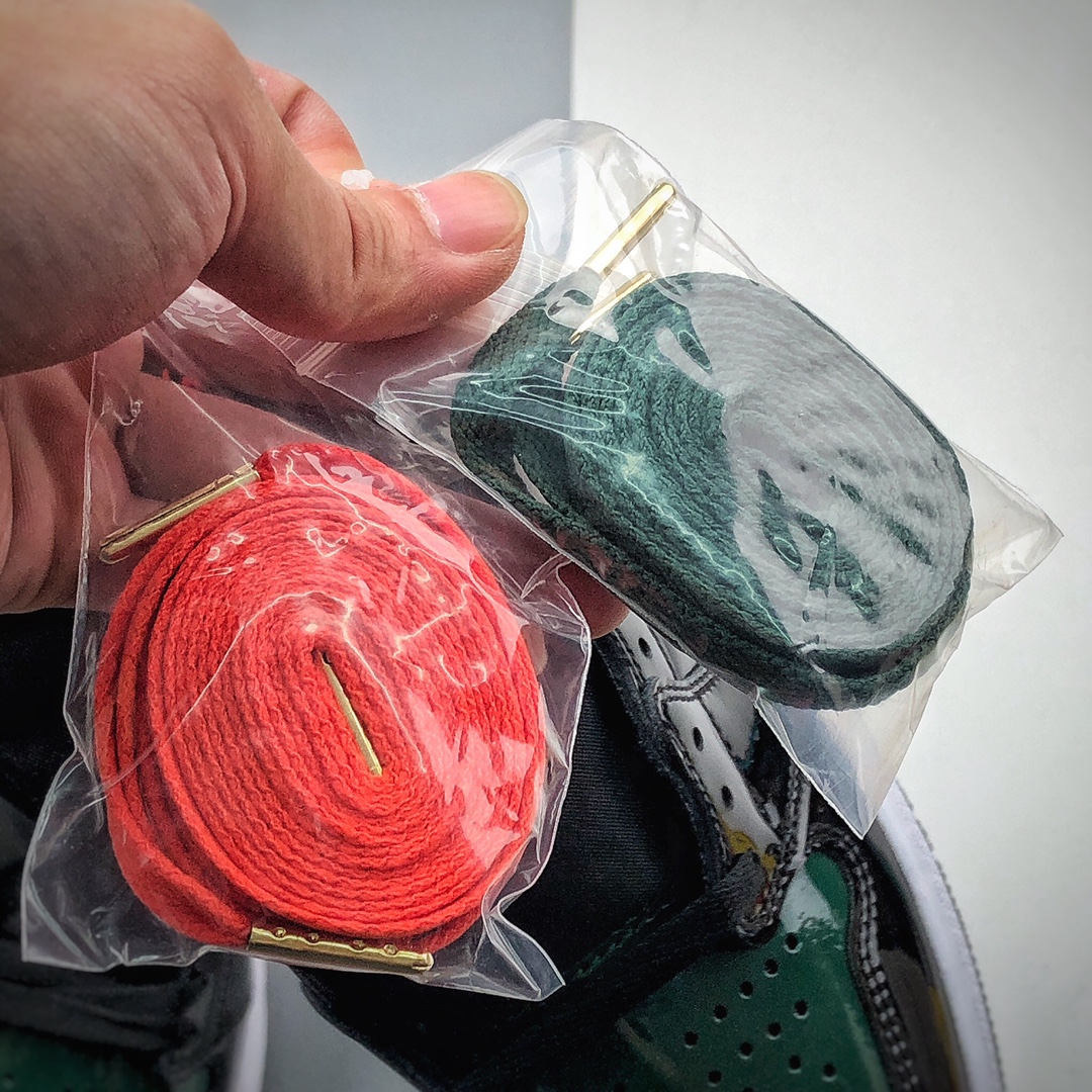 330  Solefly X Air Jordan 1 Retro High OG ”Art Basel Miami” AJ-1 AV3905-038