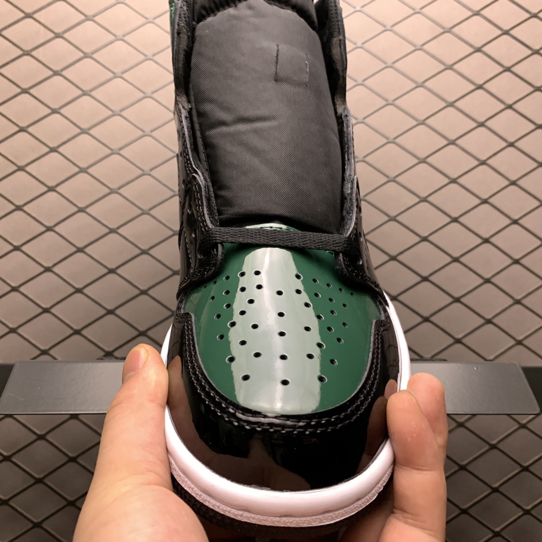 尺码更正AirJordan1Retr