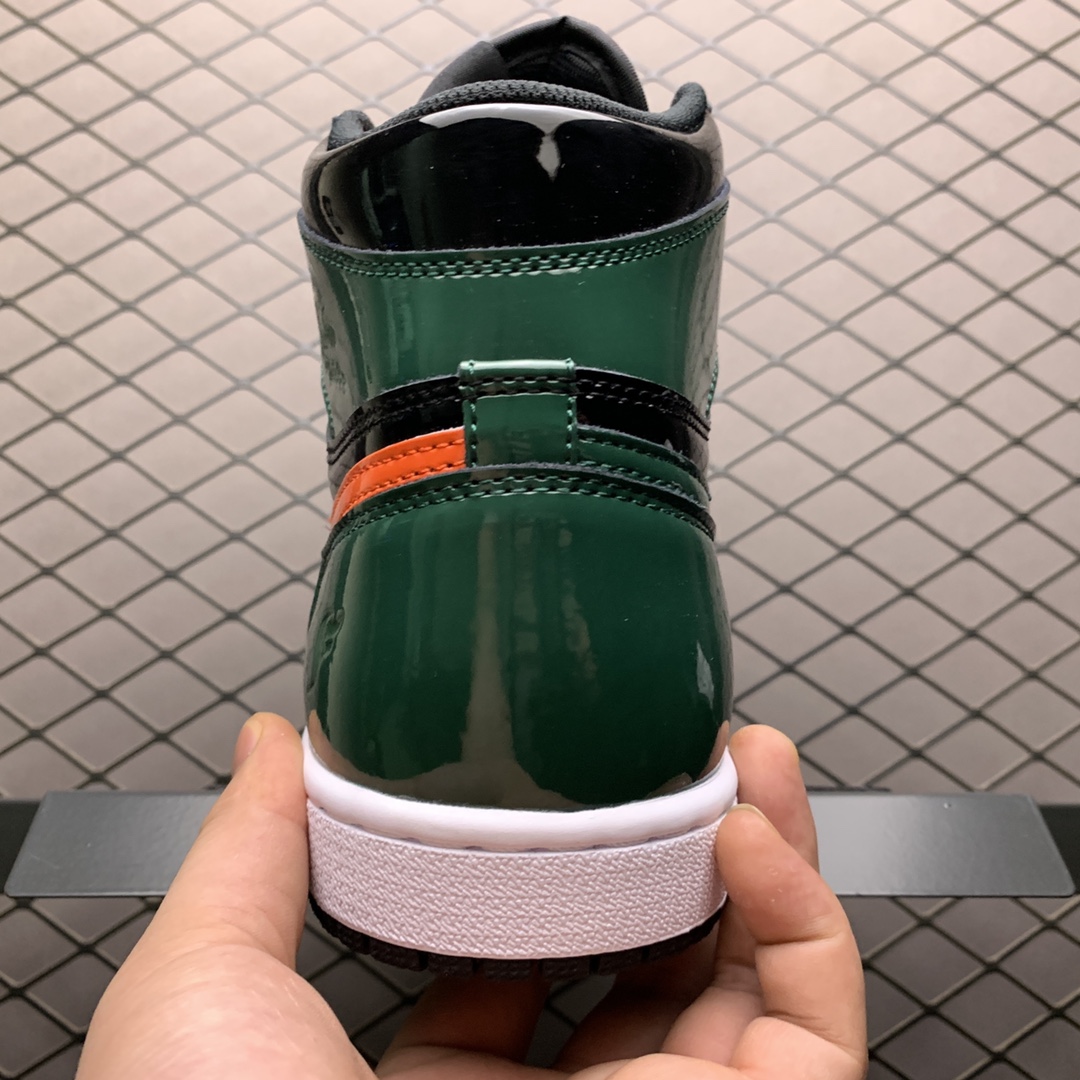 尺码更正AirJordan1Retr