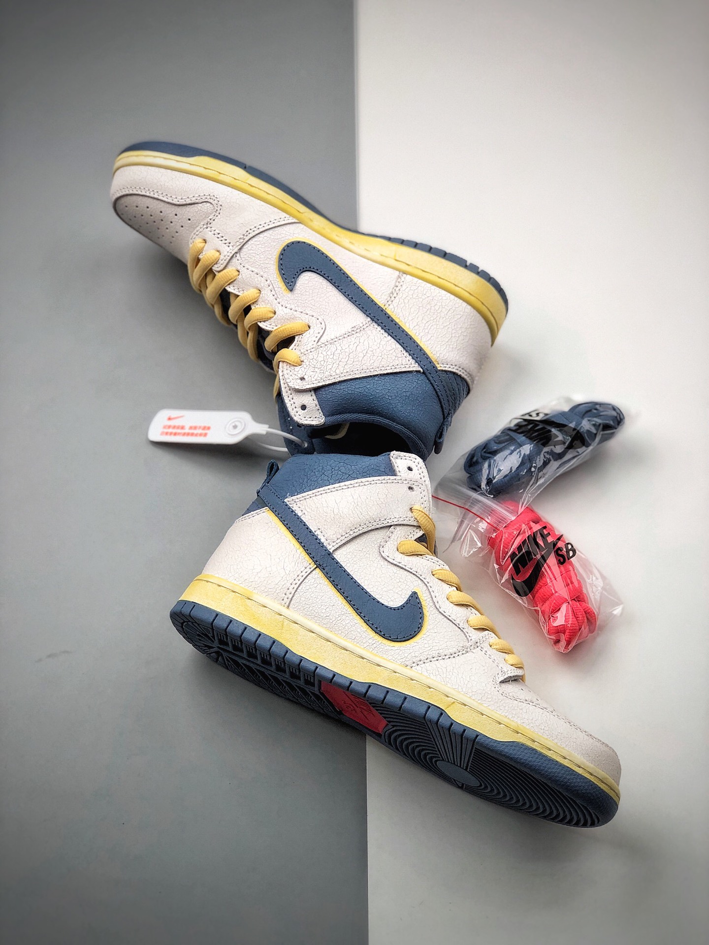 450  耐克 Atlas x Nike Dunk SB High “Lost at Sea”阿特拉斯联名 扣篮系列复古高帮休闲运动滑板板鞋CZ3334-100