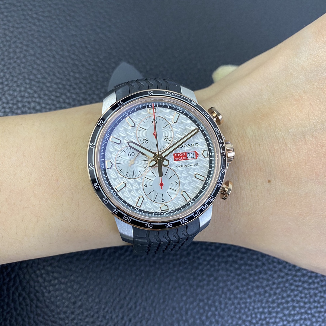 [Chopard Watches]Present original temperament 2. This racing series chronograp