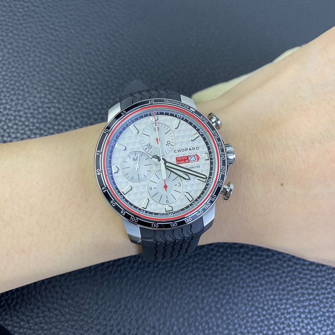 [Chopard Watches]The disk and bottom cover are very detailed Although the move