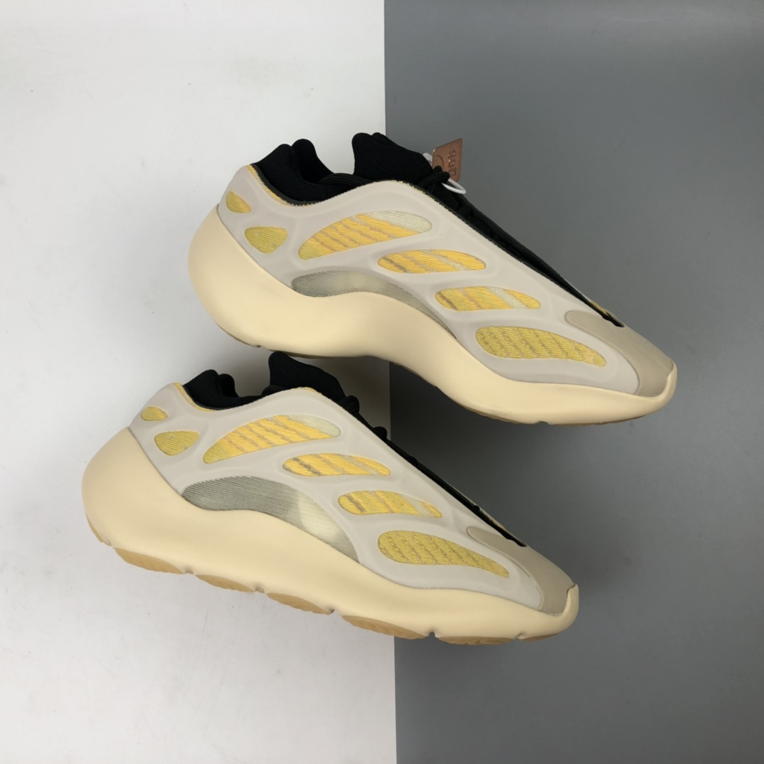 200 Kanye West x Adidas Yeezy Boost Foam Runner 700 V3 低帮复古休闲运动穿搭慢跑鞋 G54866