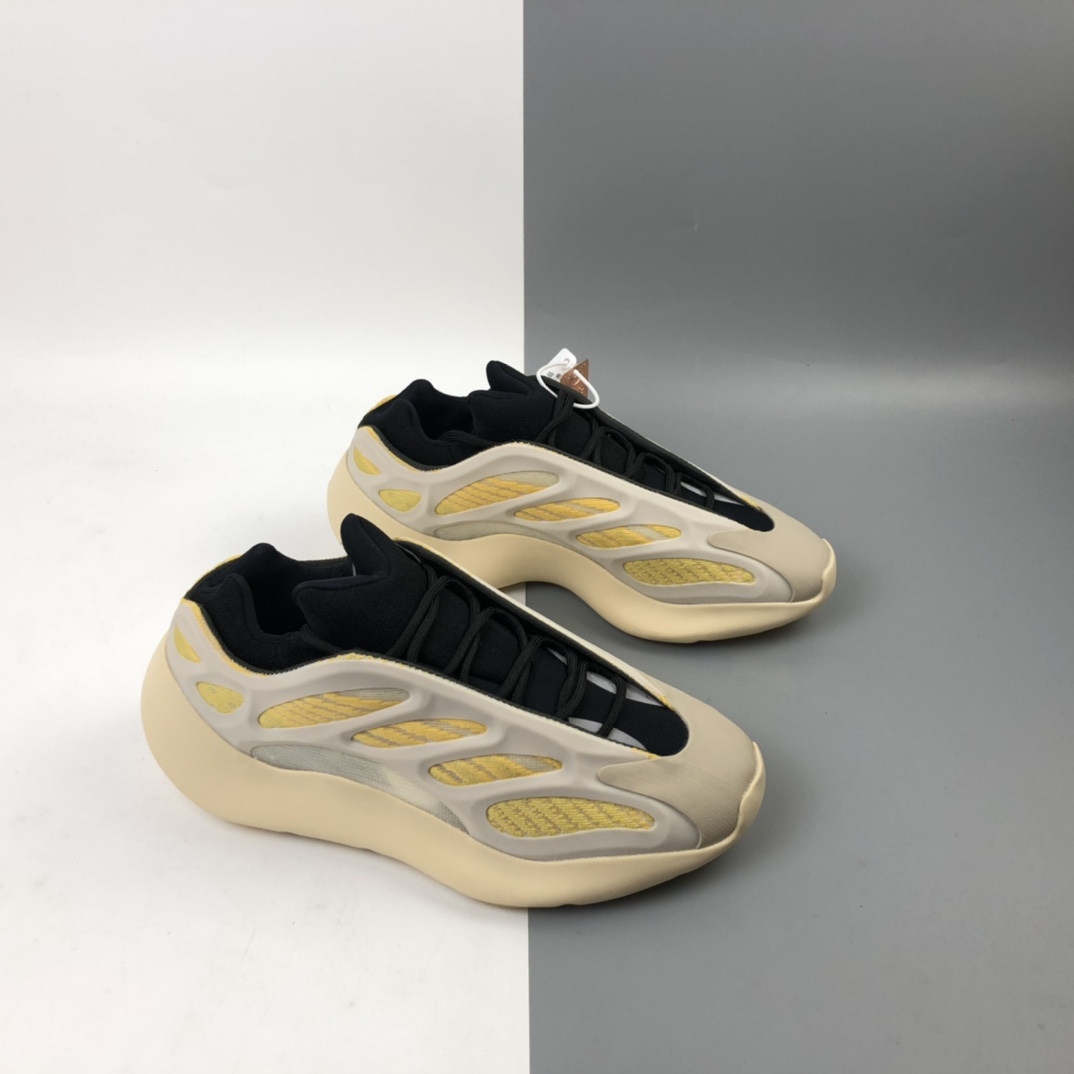 200 Kanye West x Adidas Yeezy Boost Foam Runner 700 V3 低帮复古休闲运动穿搭慢跑鞋 G54866