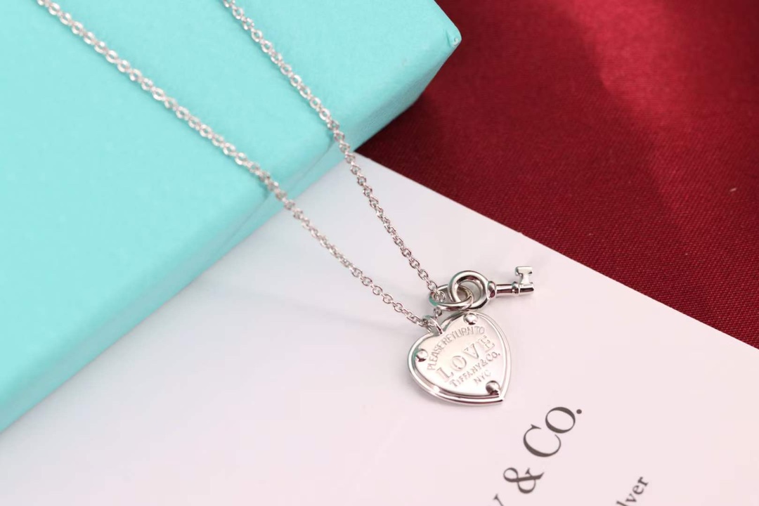 Tiffany & Co. Tiffany&Co. 心锁 纯银 锁骨项链