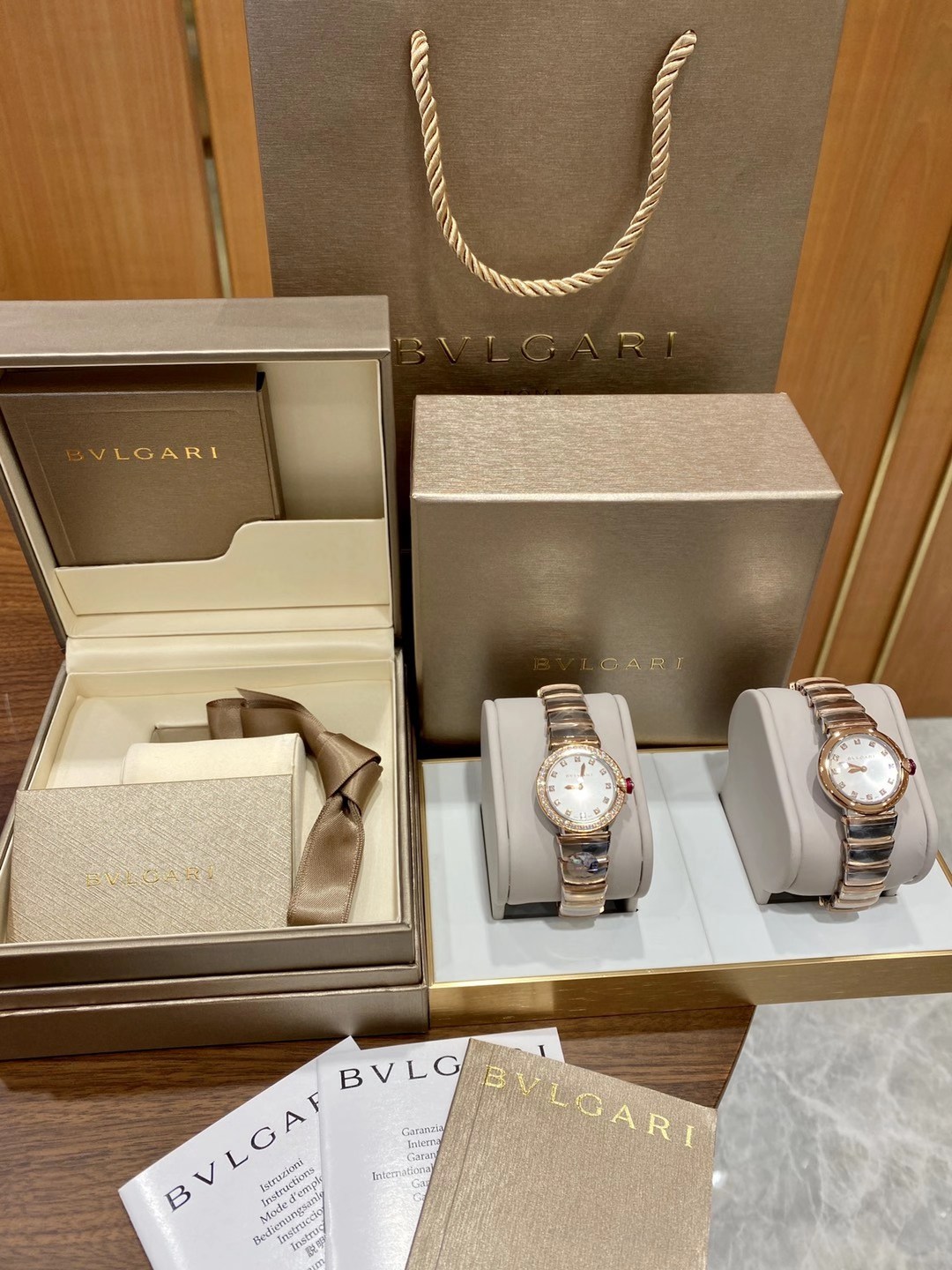 Bvlgari 宝格丽LVCEA 系列腕表 被赋予“光的化身” 腕表 细节方面