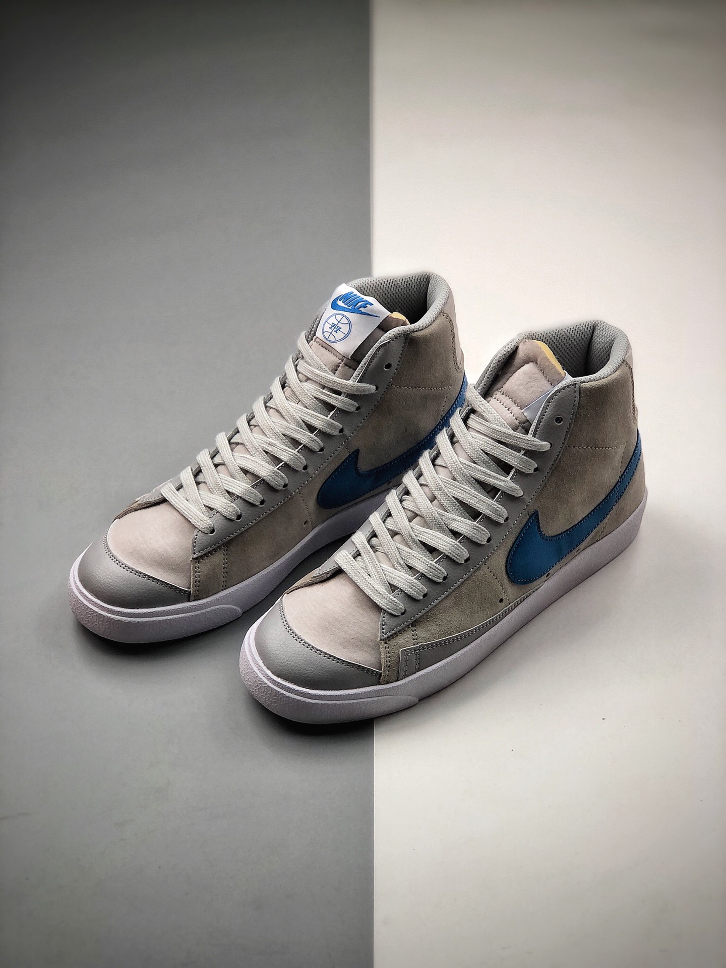 180  公司级 Nike Blazer Mid '77 开拓者高帮百搭休闲板鞋CV8927-001