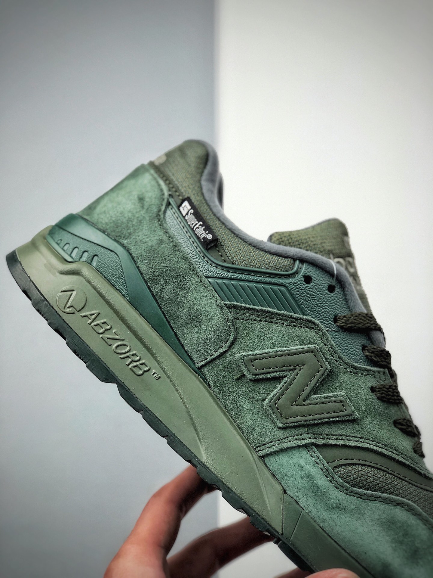 200 New Balance 新百伦 高端美产 M997系列复古休闲跑步鞋