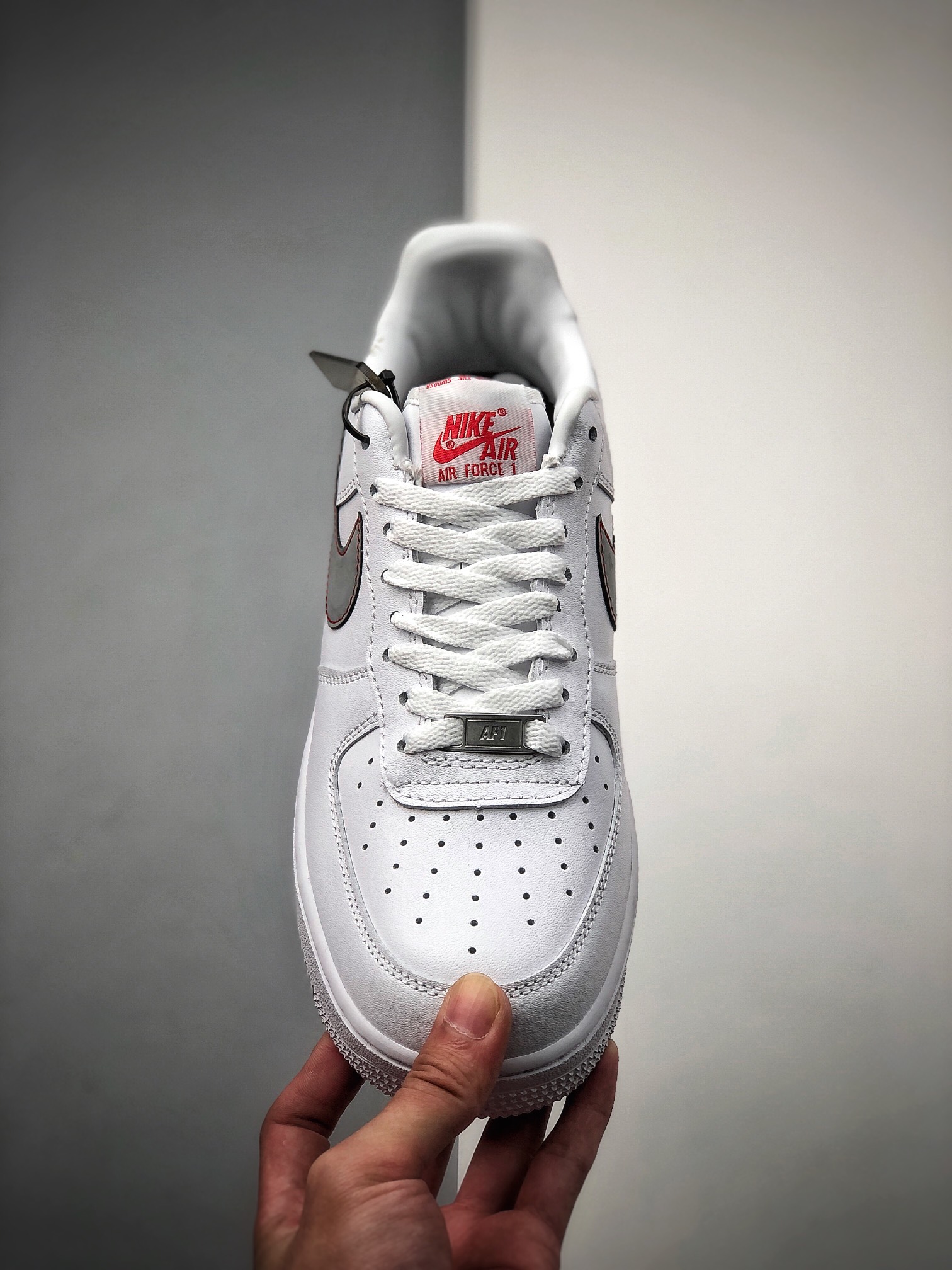 200 Nike 空军一号运动休闲板鞋 CT2296-100