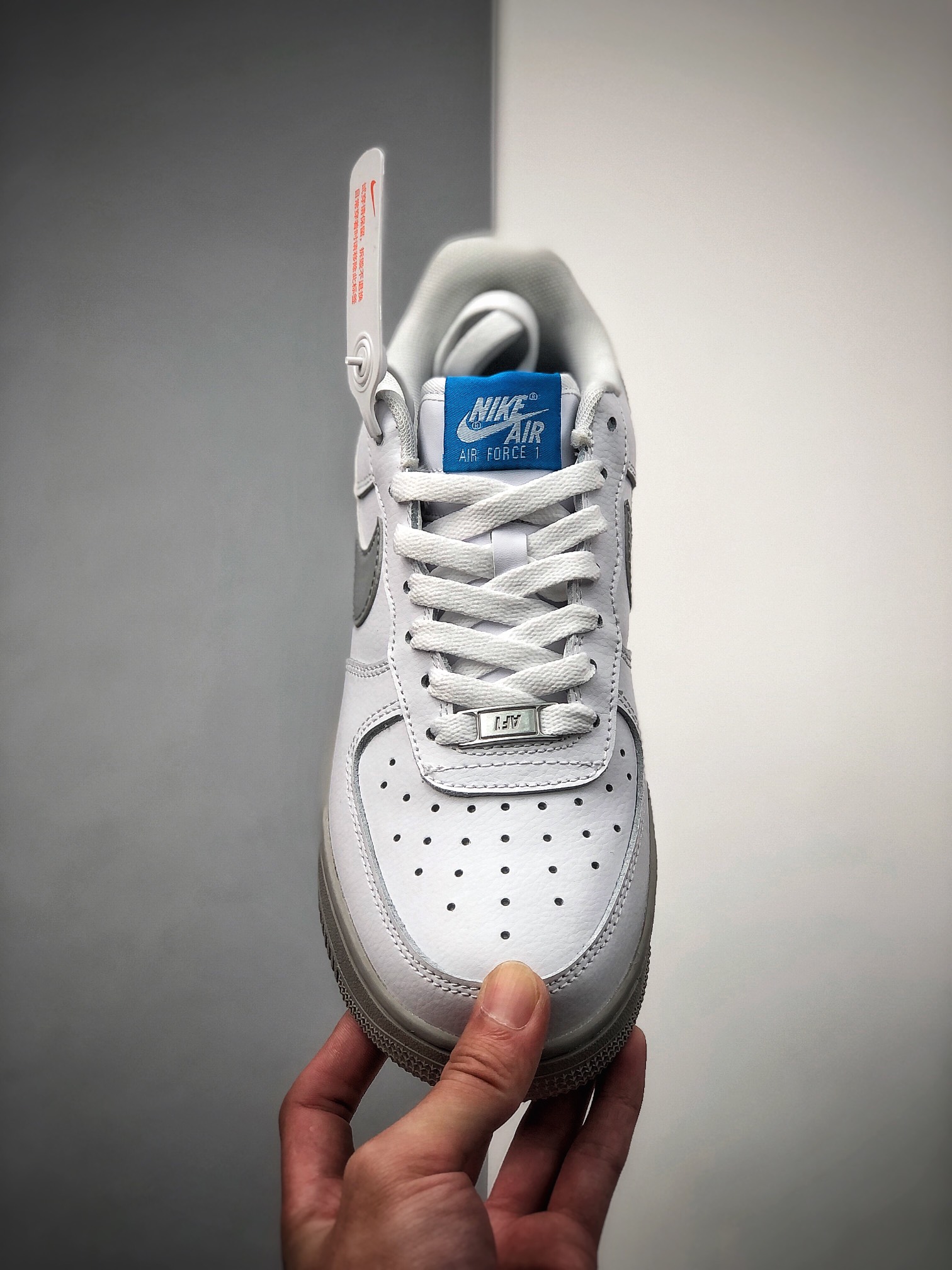 200 Nike 空军一号运动休闲板鞋  CK5433-200