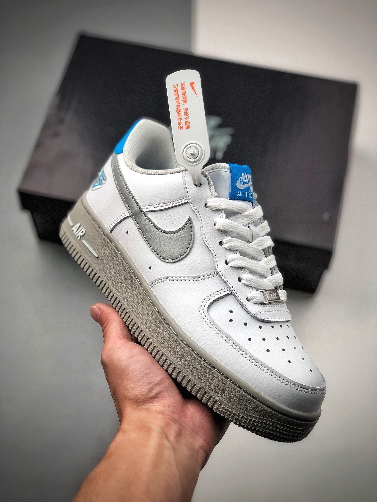 200 Nike 空军一号运动休闲板鞋  CK5433-200
