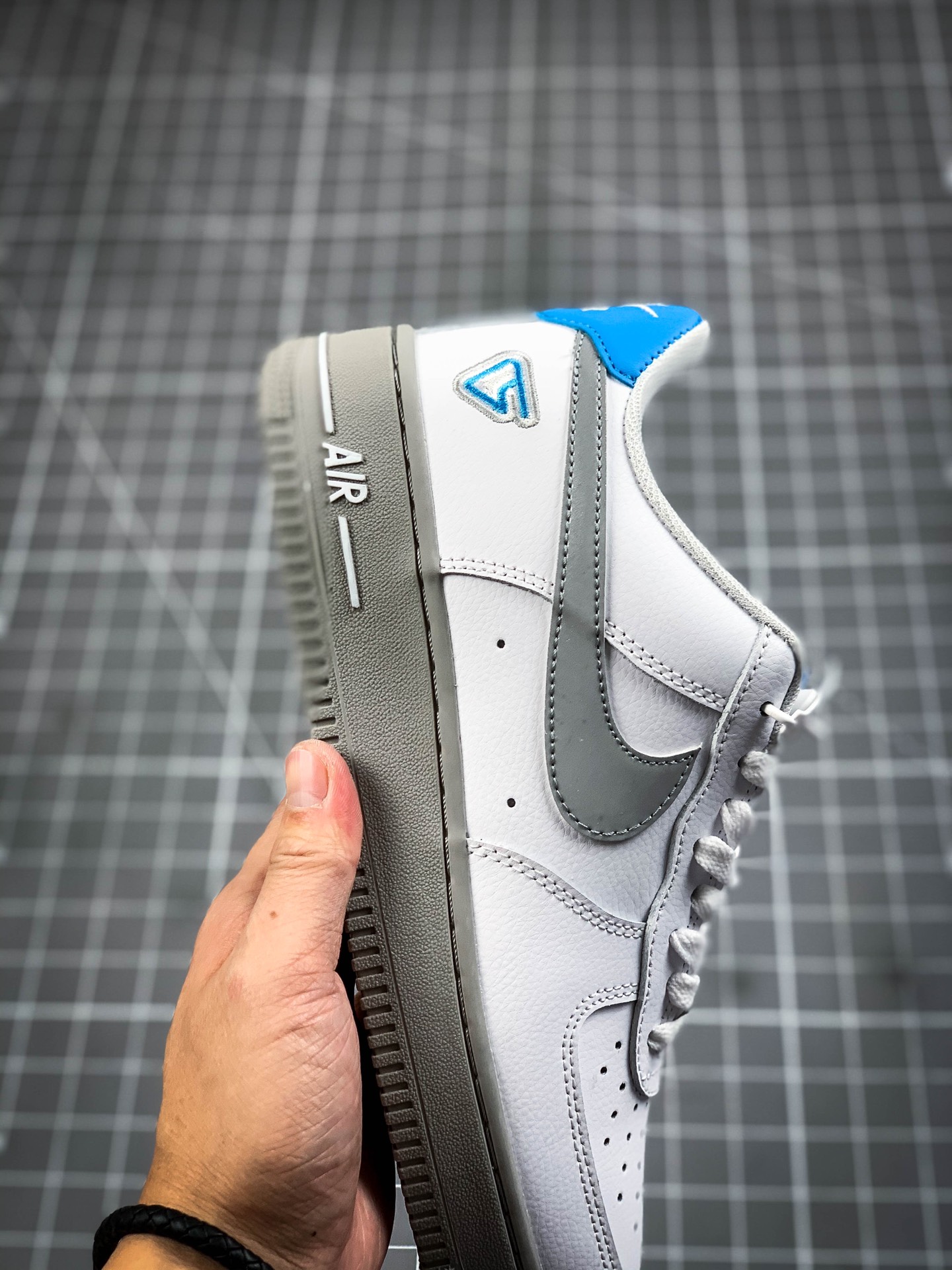 200 NBA名宿飞人卡特个人PE 公司级 Nike Air Force 1 Low 白湖蓝 配色 空军一号CK5433-200