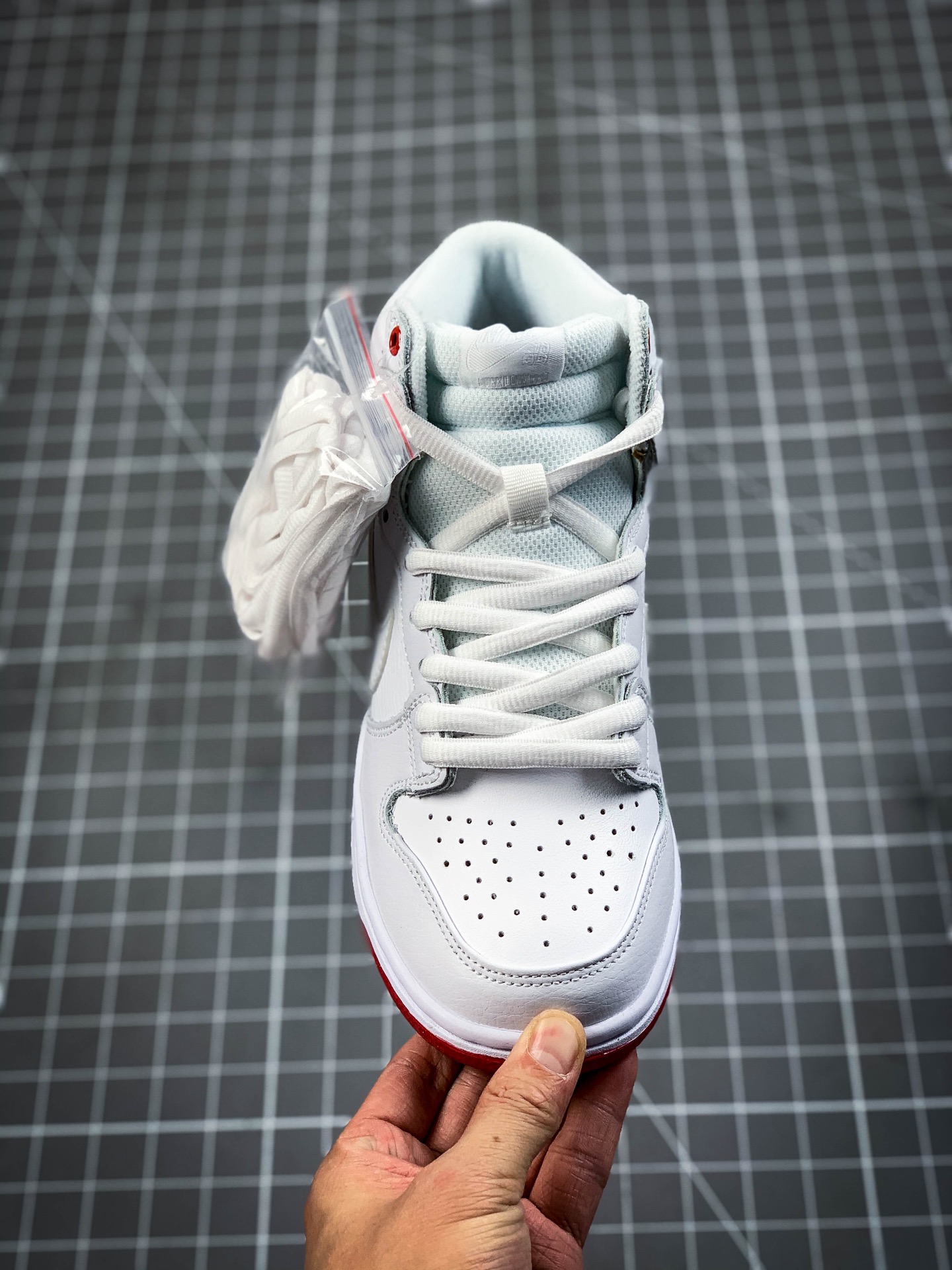 180 原装 Nike SB Zoom Dunk High白红棕榈树板鞋 AH9613-116