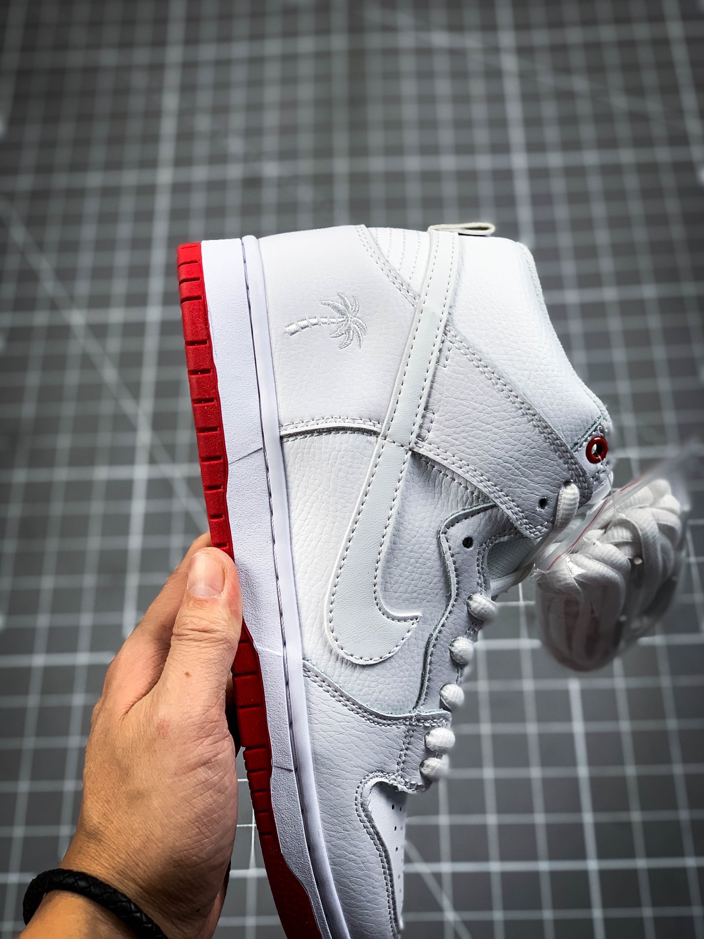 180 原装 Nike SB Zoom Dunk High白红棕榈树板鞋 AH9613-116