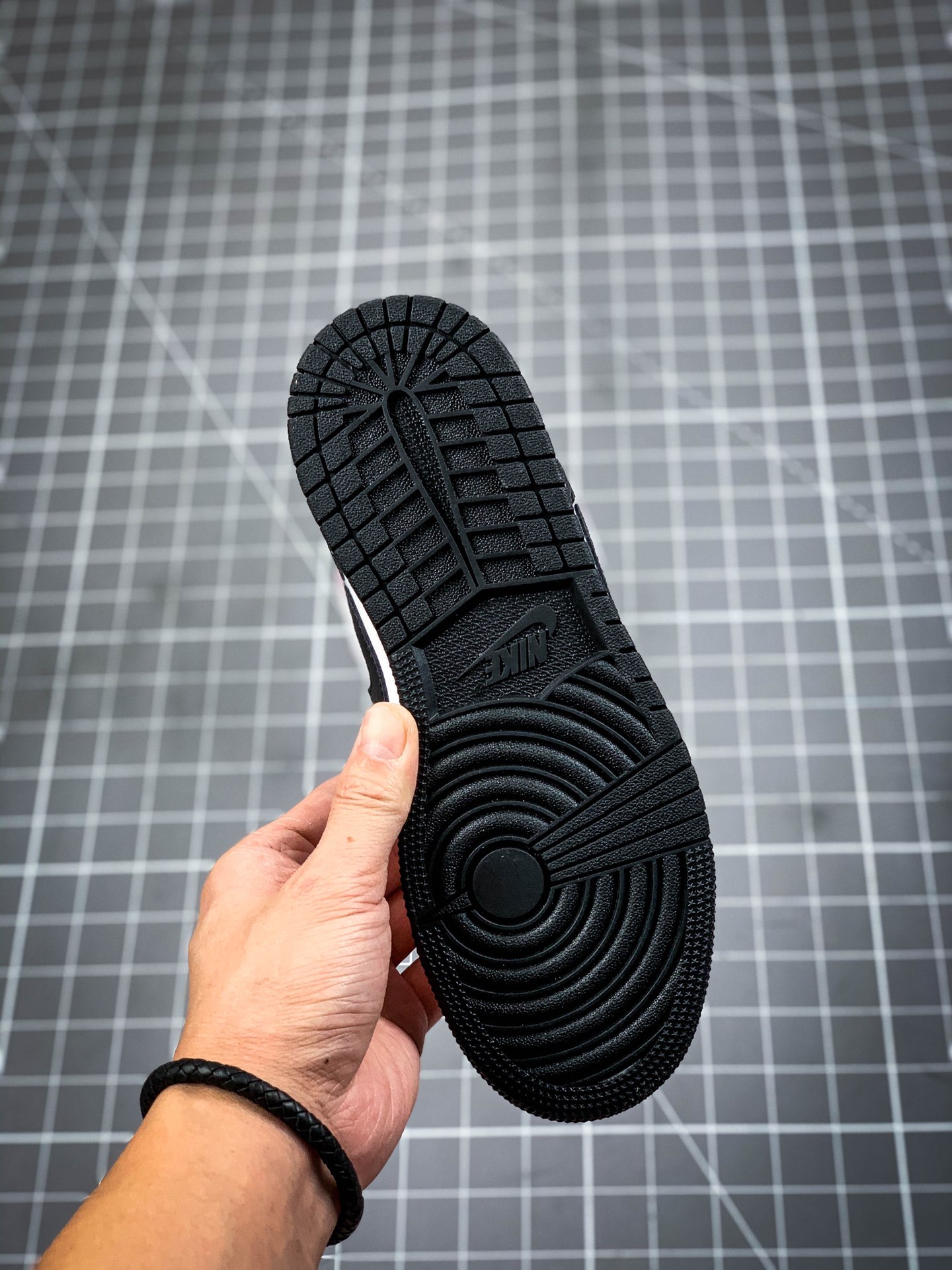 200 Air Jordan 1 Low 黑白粉 AJ1乔1低帮休闲板鞋 554723-601