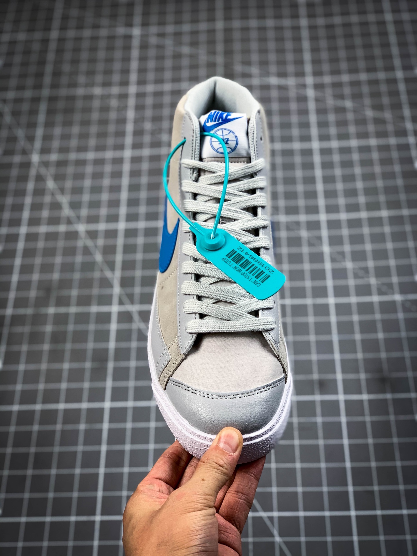180 公司级 Nike Blazer Mid QS HH 开拓者高帮百搭休闲板鞋 CV8927-001