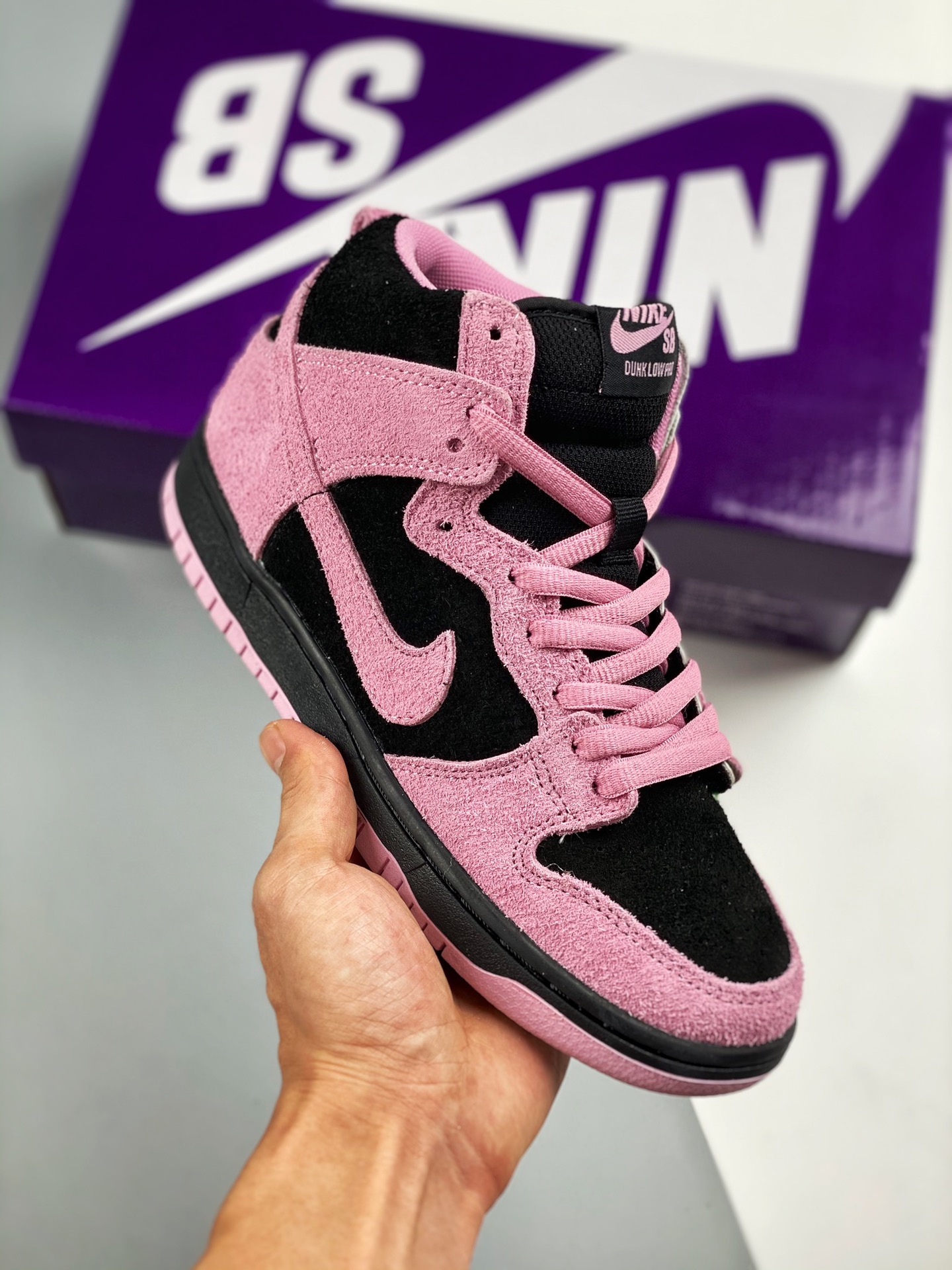 Nike SB Dunk High Pro"Invert Celtics"扣篮系列高帮休闲运动滑板板鞋“反转黑粉凯尔特原盒原标 #原楦原纸版开发#采用进口长绒麂皮拼接粒面牛皮鞋面材质材质#原厂级拉帮中底效果#鞋垫背胶处…