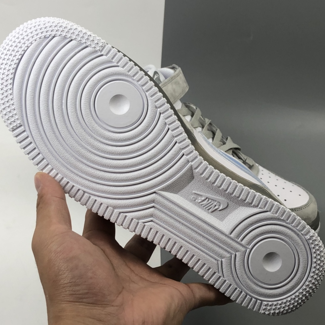 260 NK Air Force 1 Mid 空军一号经典中帮百搭休闲运动板鞋 麂皮灰白蓝勾 BC9925-102