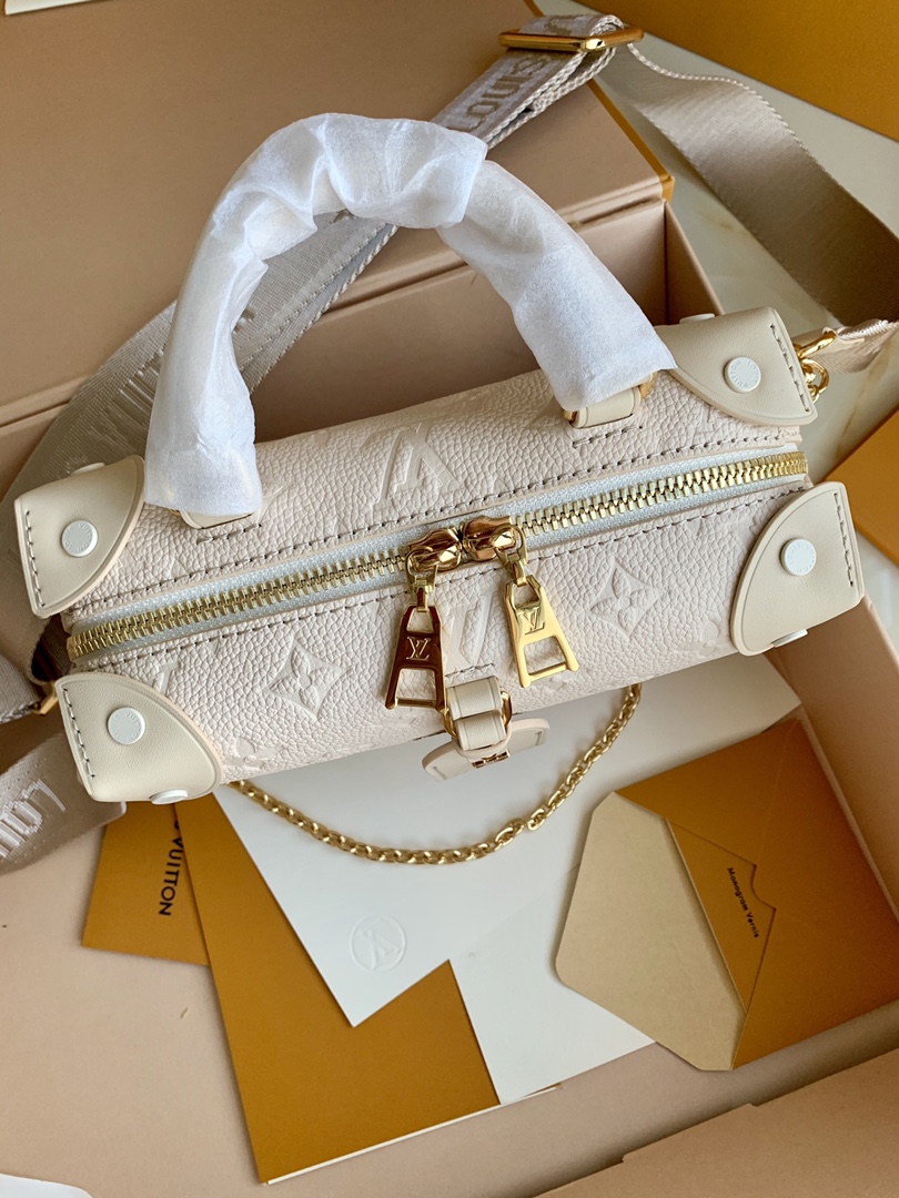 Louis Vuitton Haute Couture Haute Couture Ready-to-Wear Clothing Dress 3
