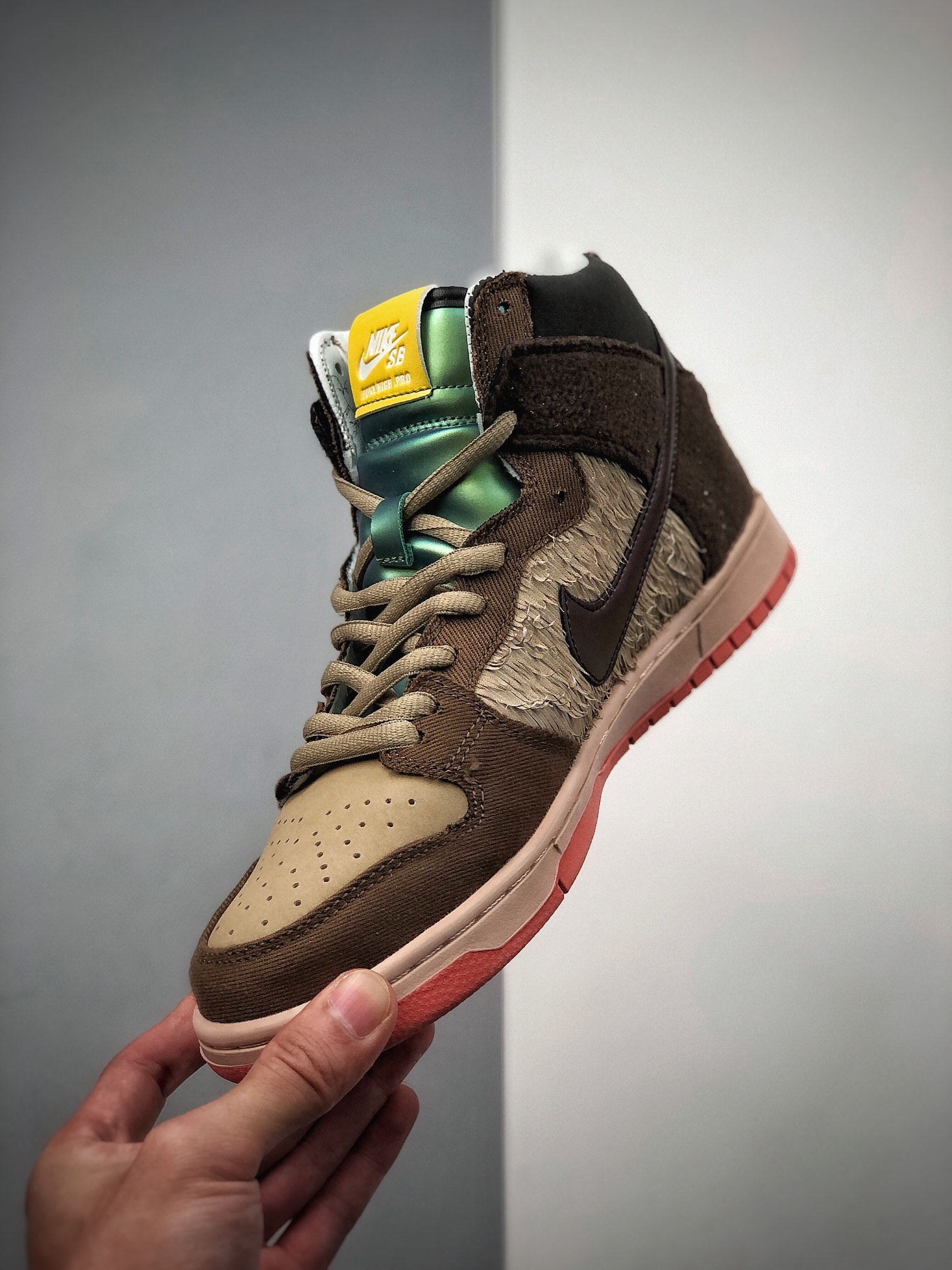 200  NIKE Concepts x Nike SB Dunk High “Mallard” 最新配色  DC6887-200