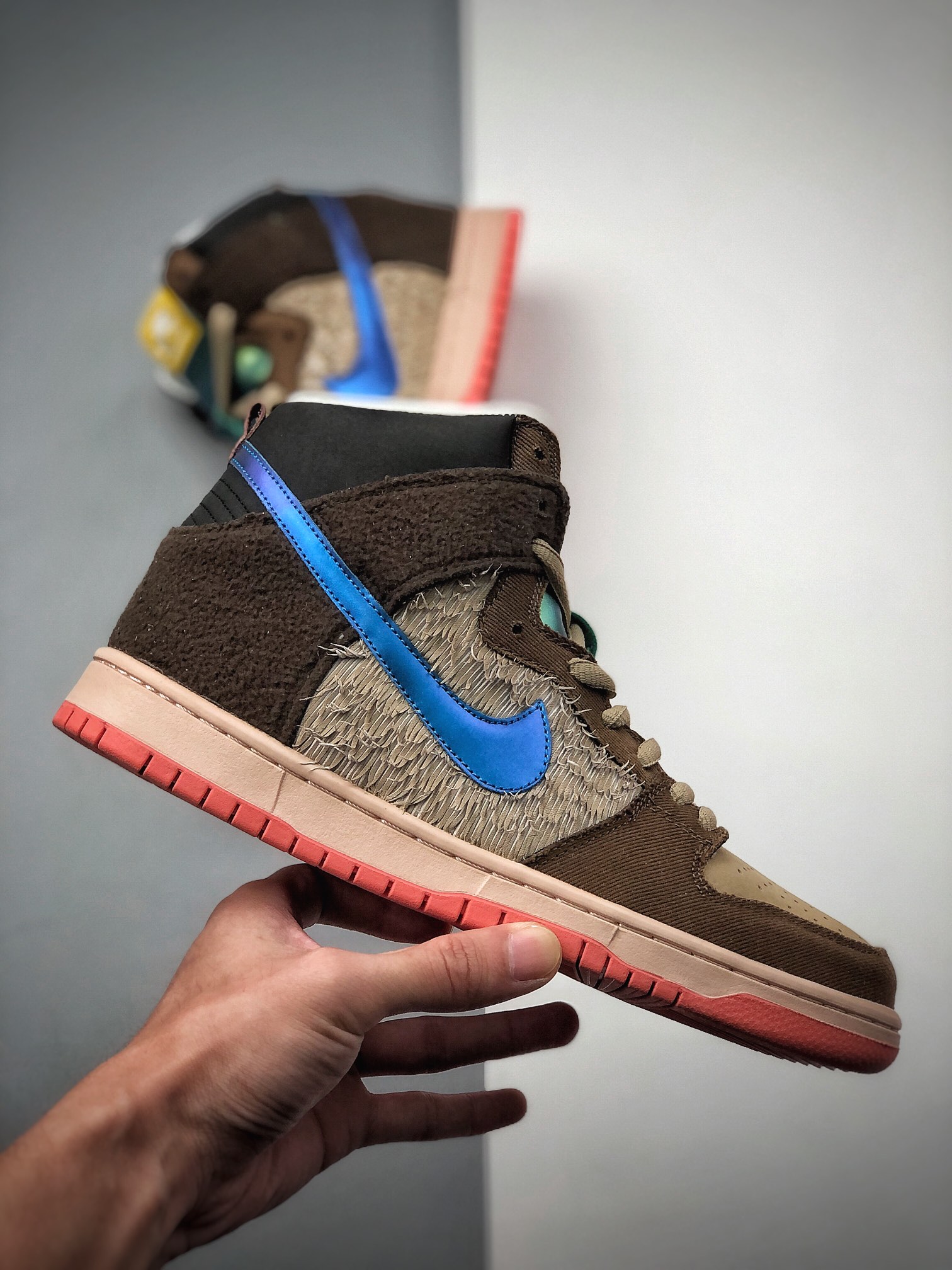 200  NIKE Concepts x Nike SB Dunk High “Mallard” 最新配色  DC6887-200